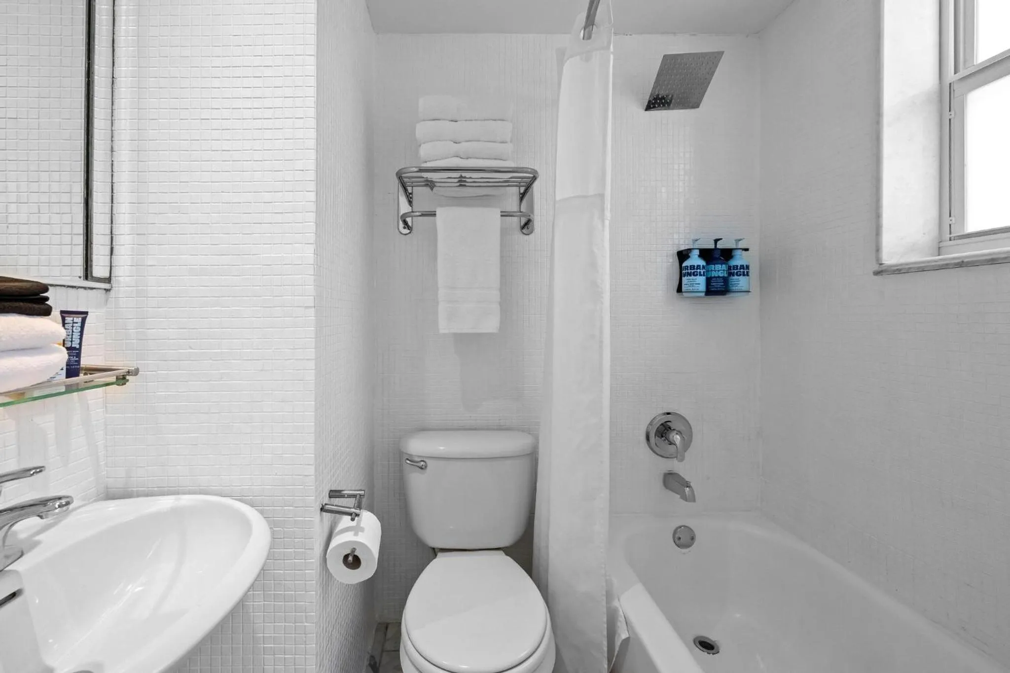 Beacon South Beach Hotel