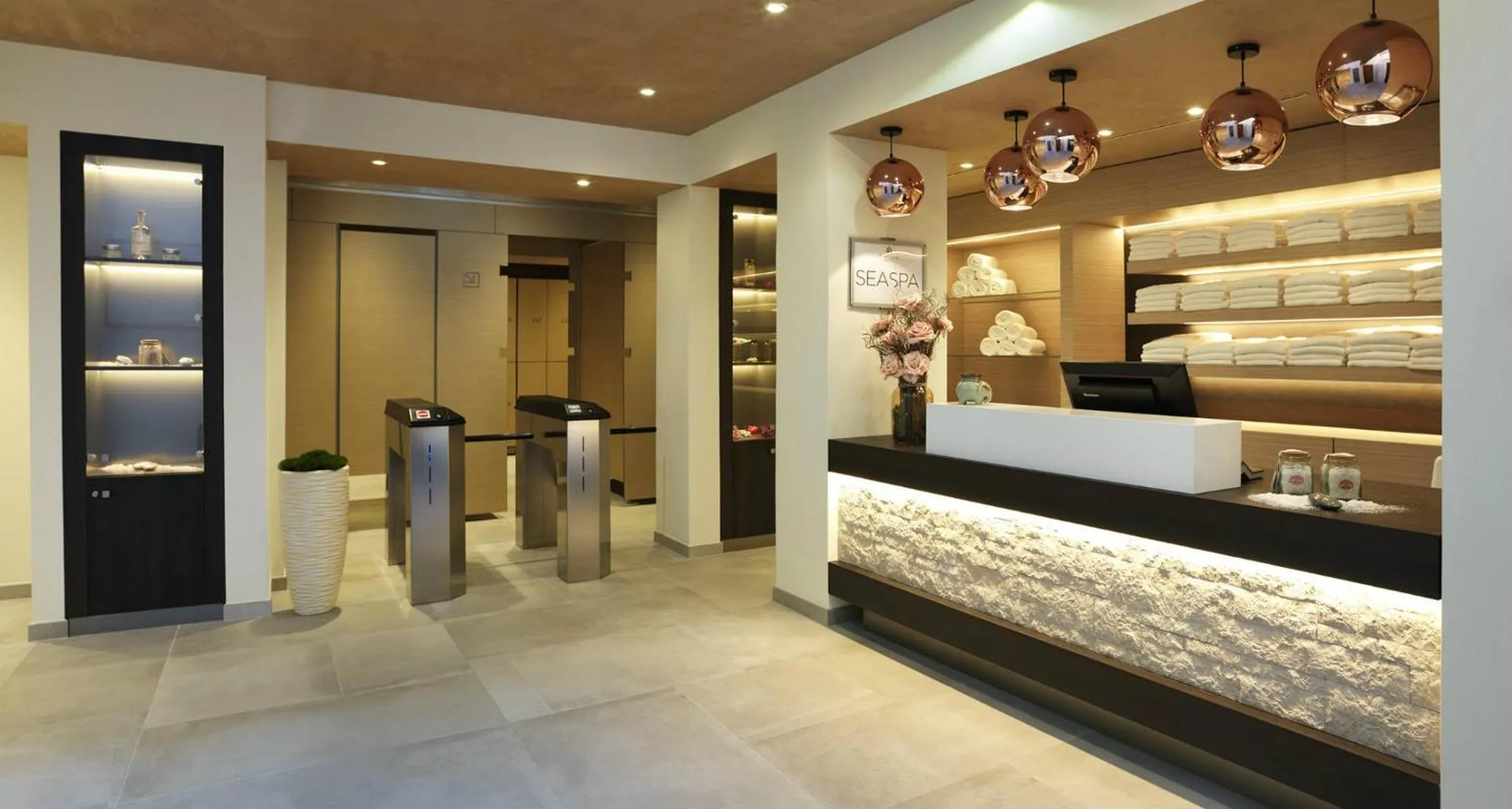 Swimming pool in Hotel Slovenija - Terme & Wellness LifeClass