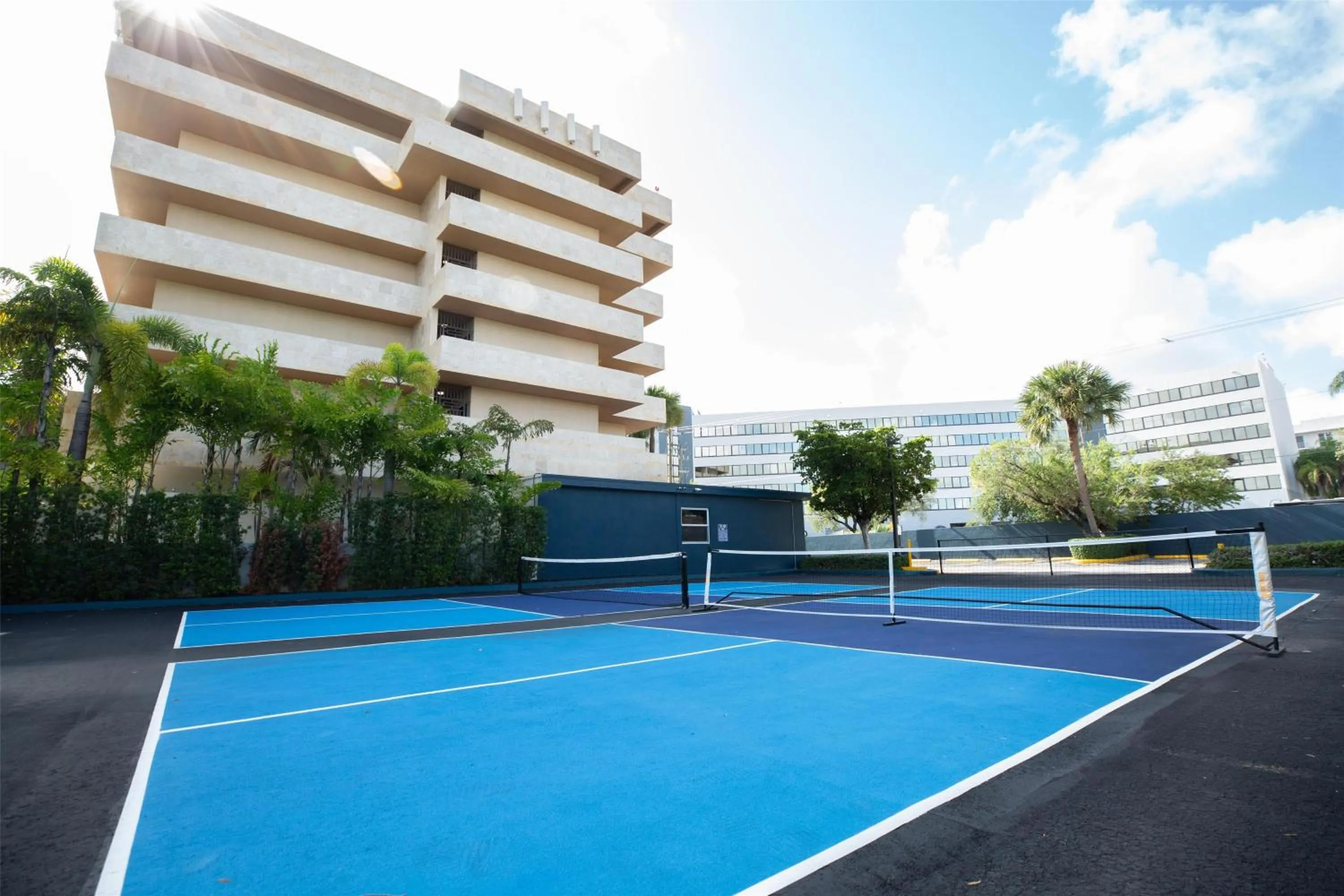 Sports in Regency Miami Airport by Sonesta