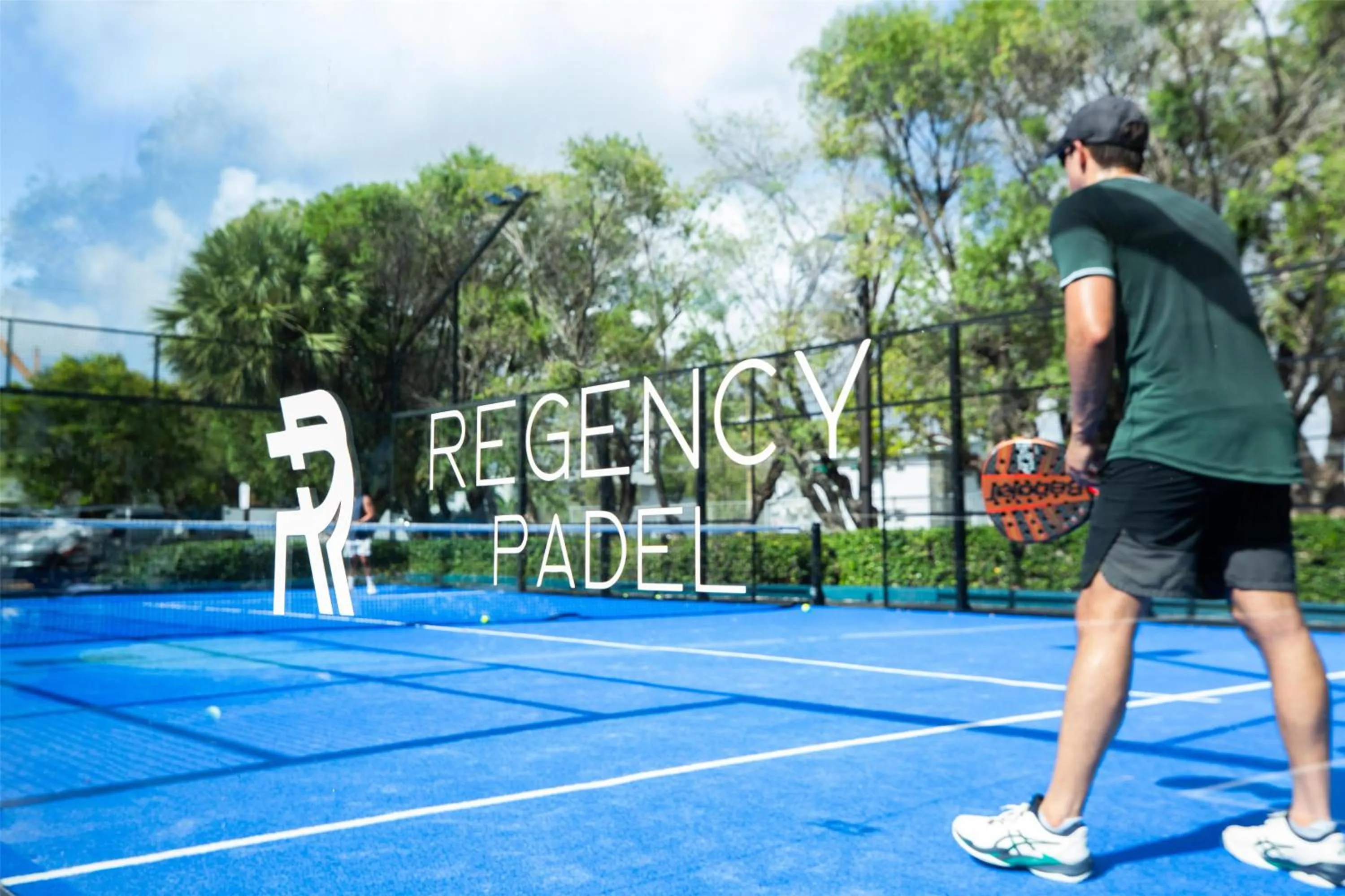 Sports in Regency Miami Airport by Sonesta