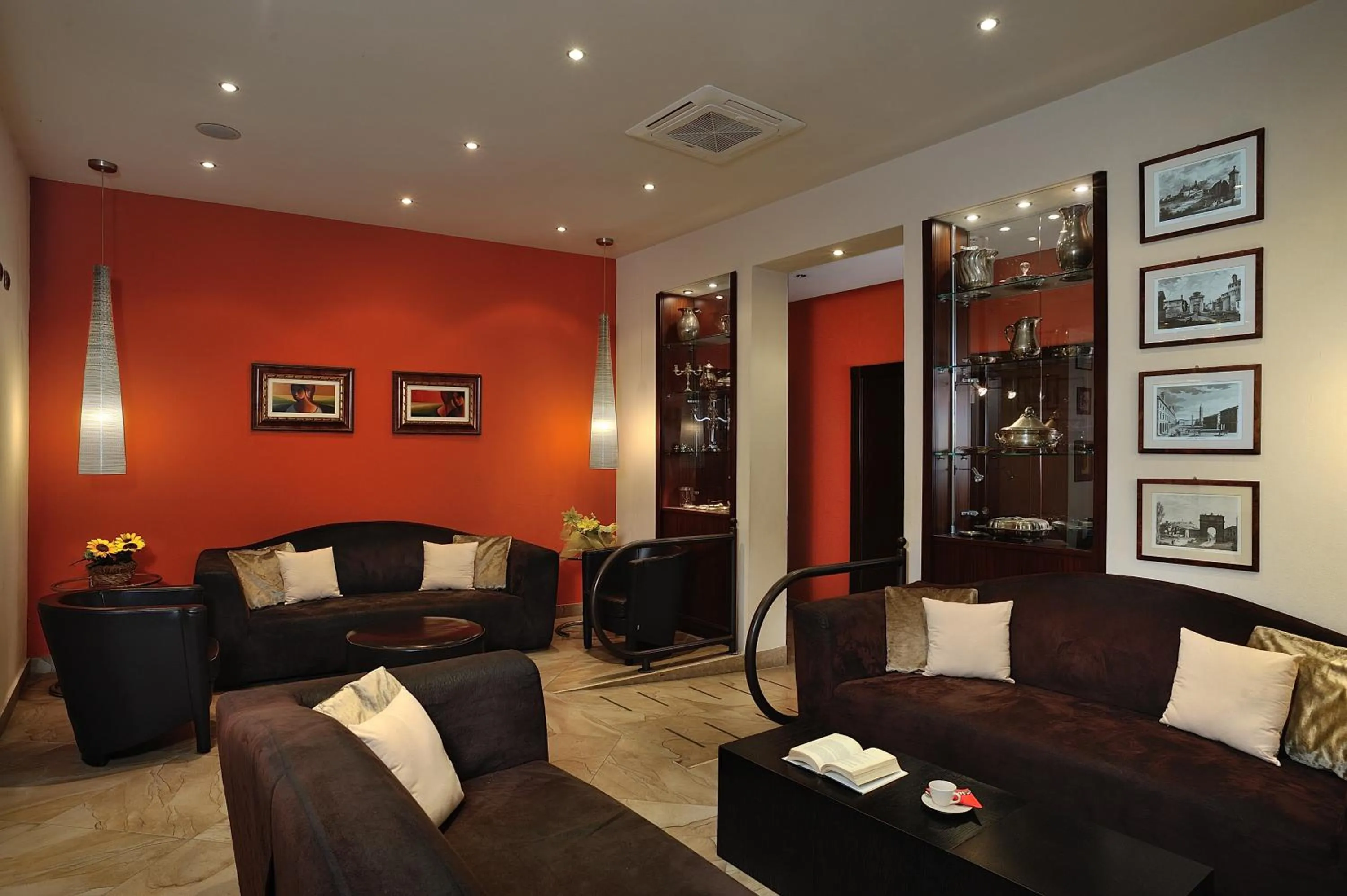 Living room in Hotel Bridge