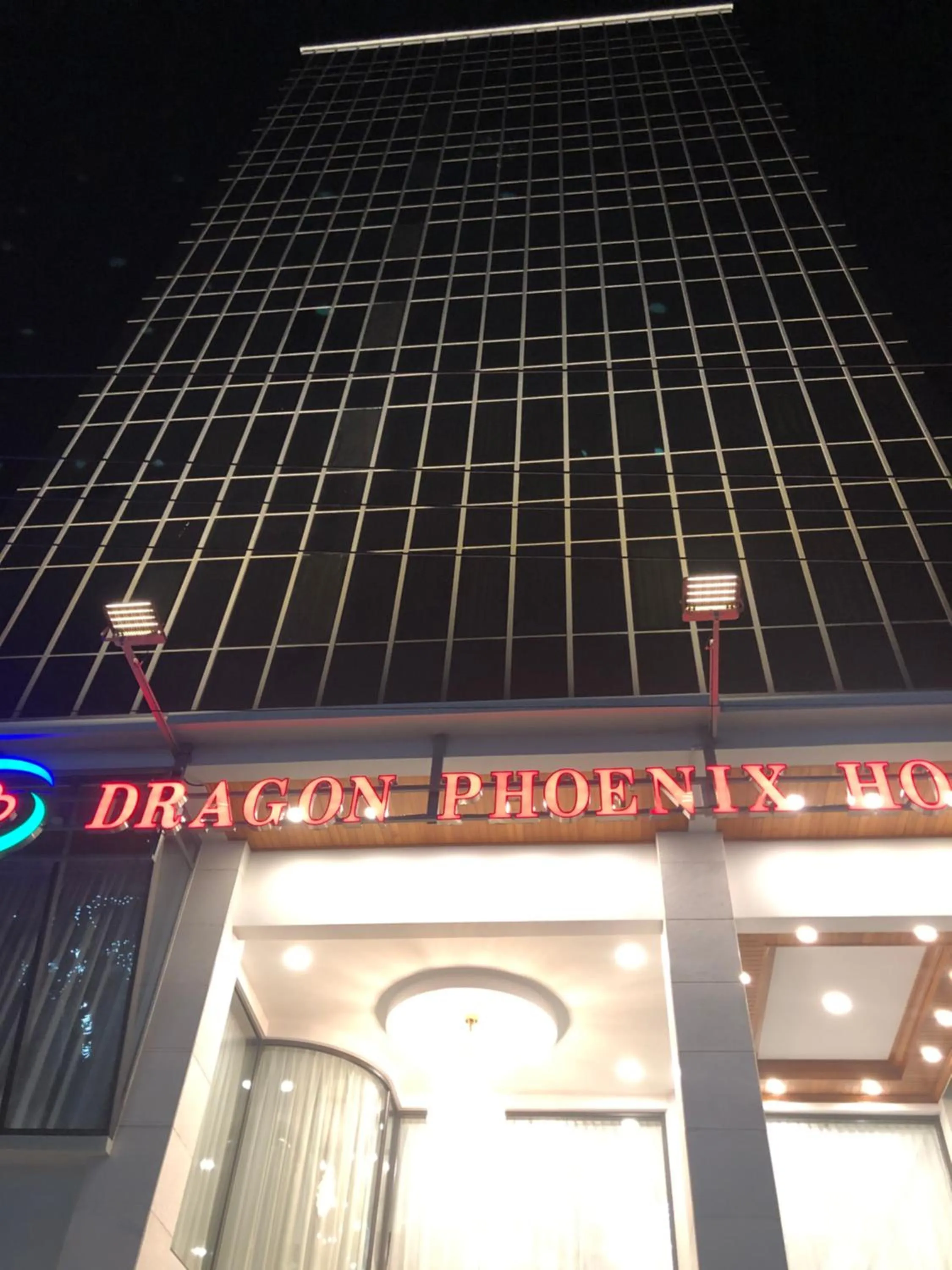 Nearby landmark in Dragon Phoenix Hotel