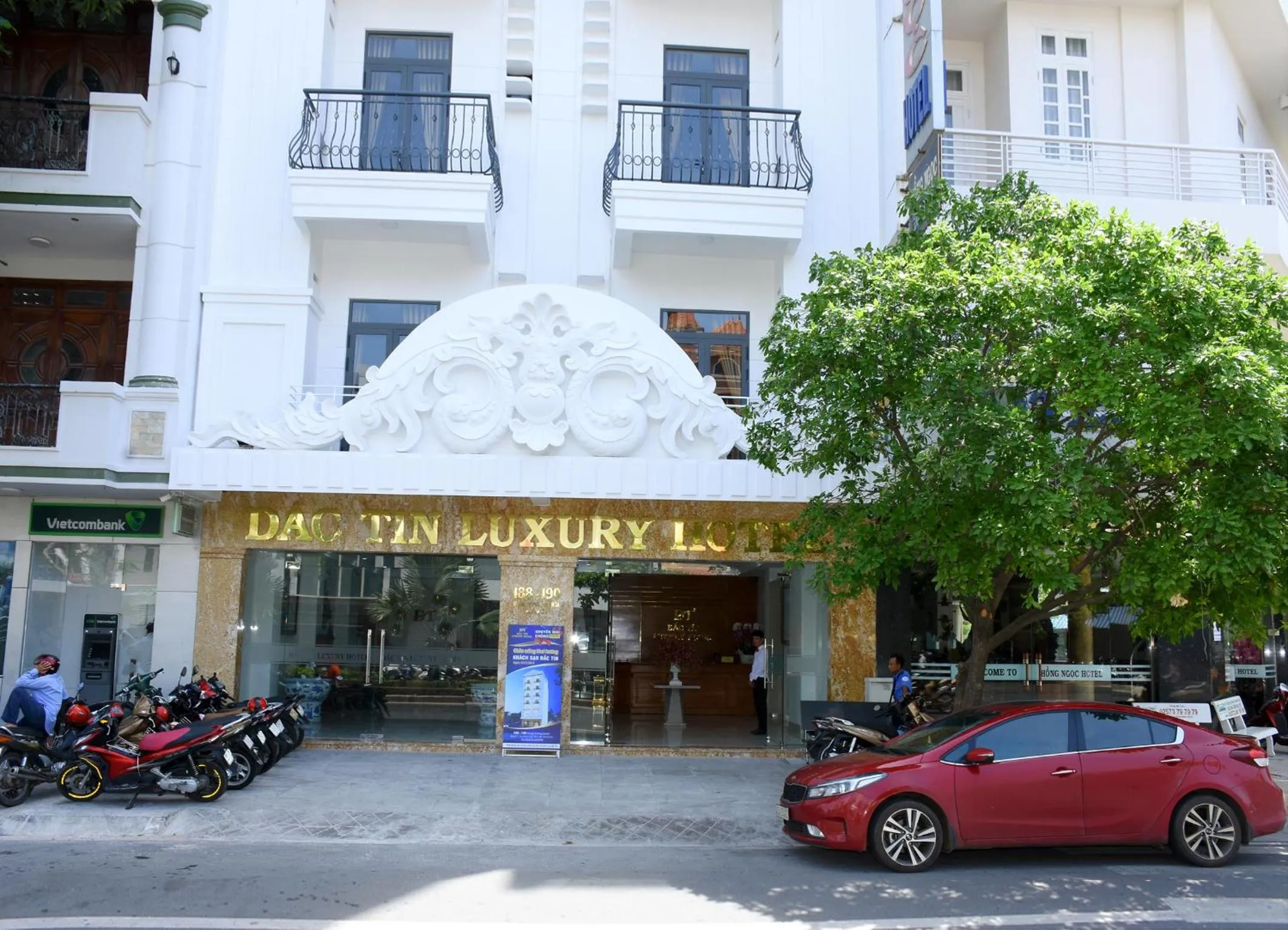 Property building in Dac Tin Luxury Hotel