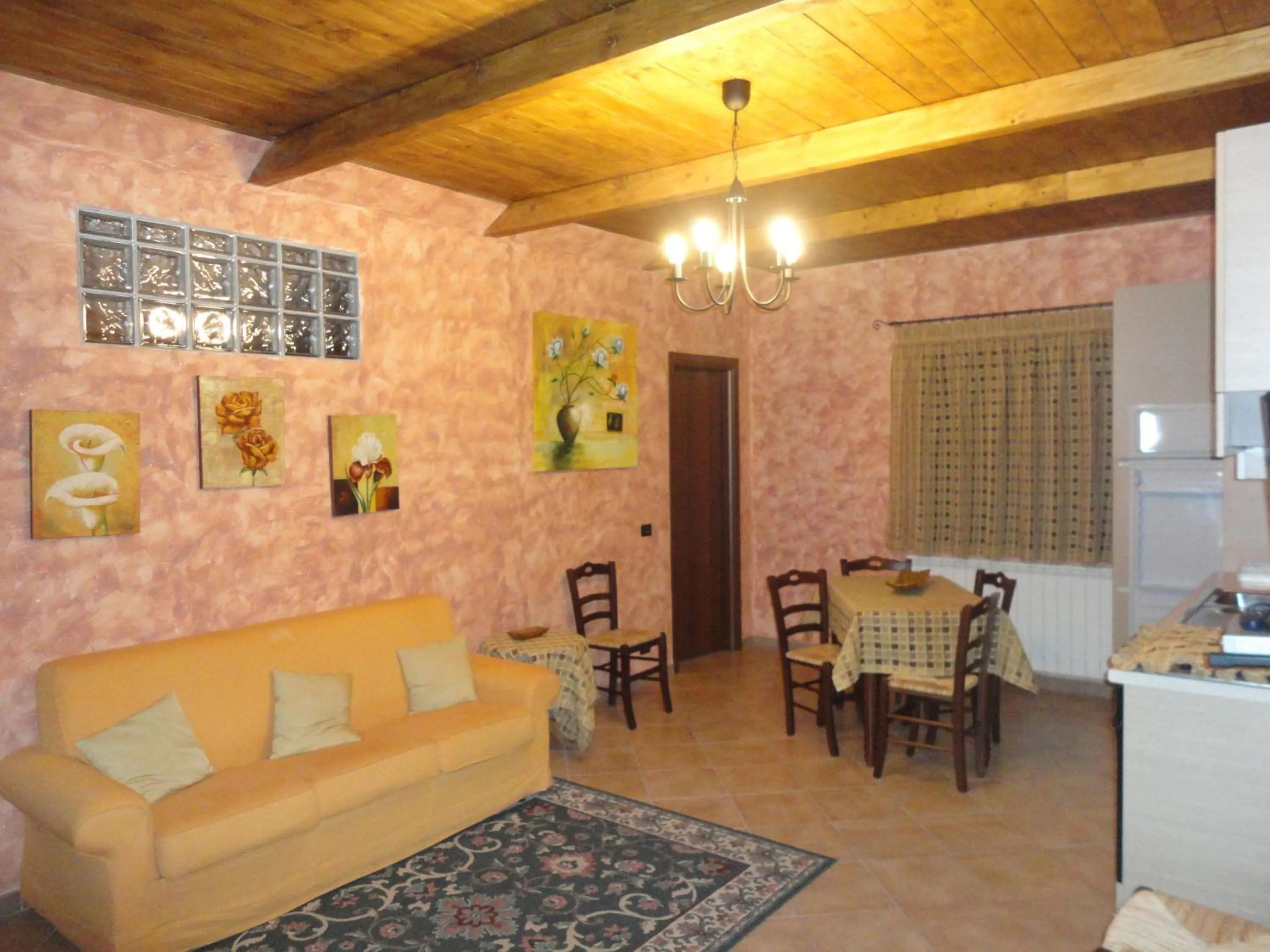 Coffee/tea facilities in Green House