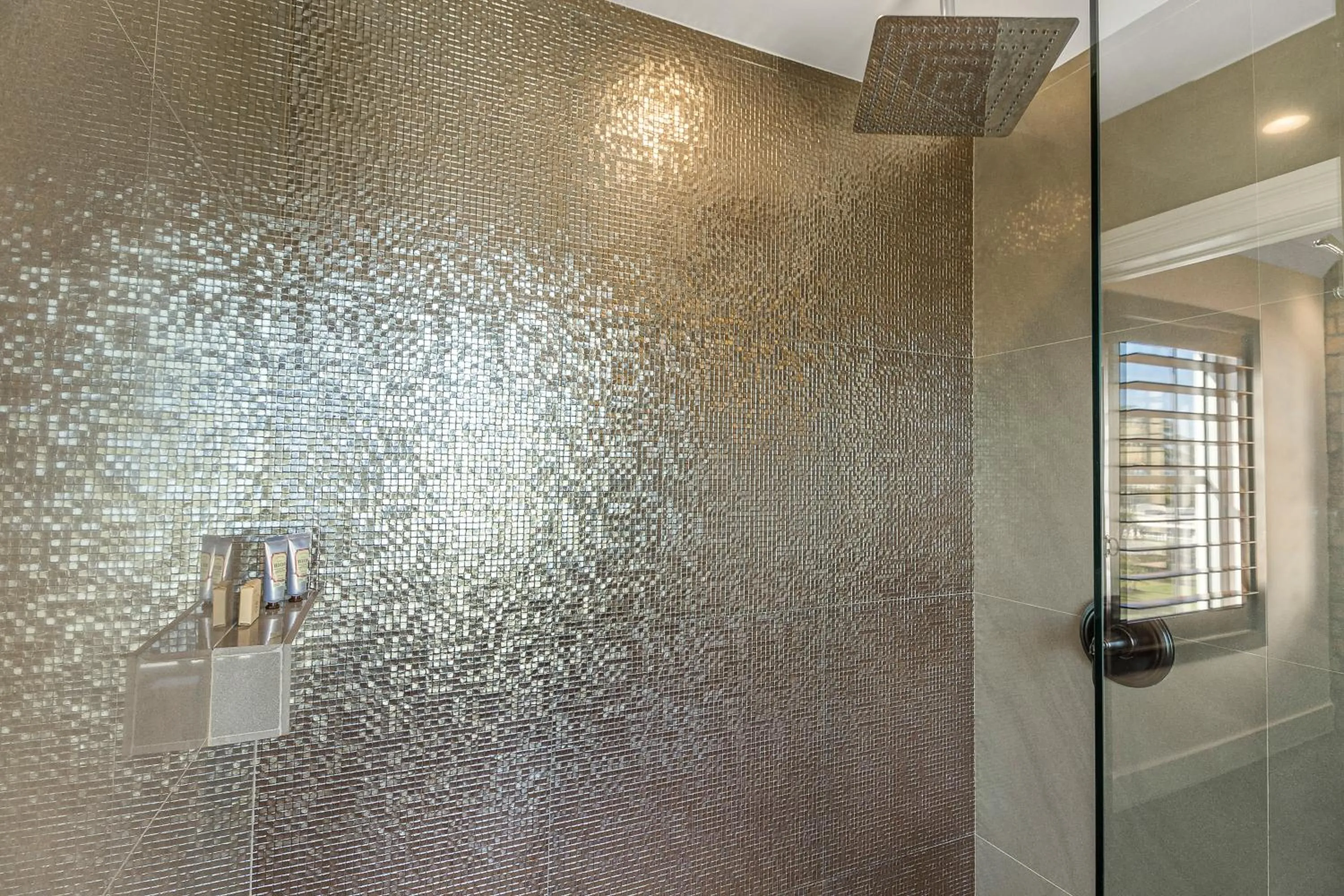 Bathroom in Cavalier South Beach Hotel