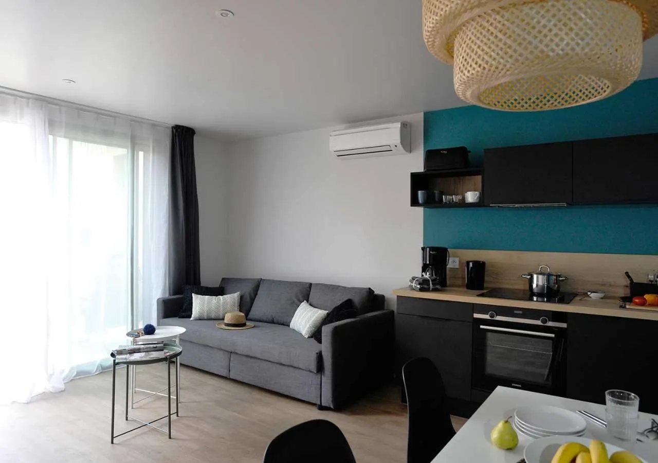 Seating area in CLOS DES THERMES A JONZAC