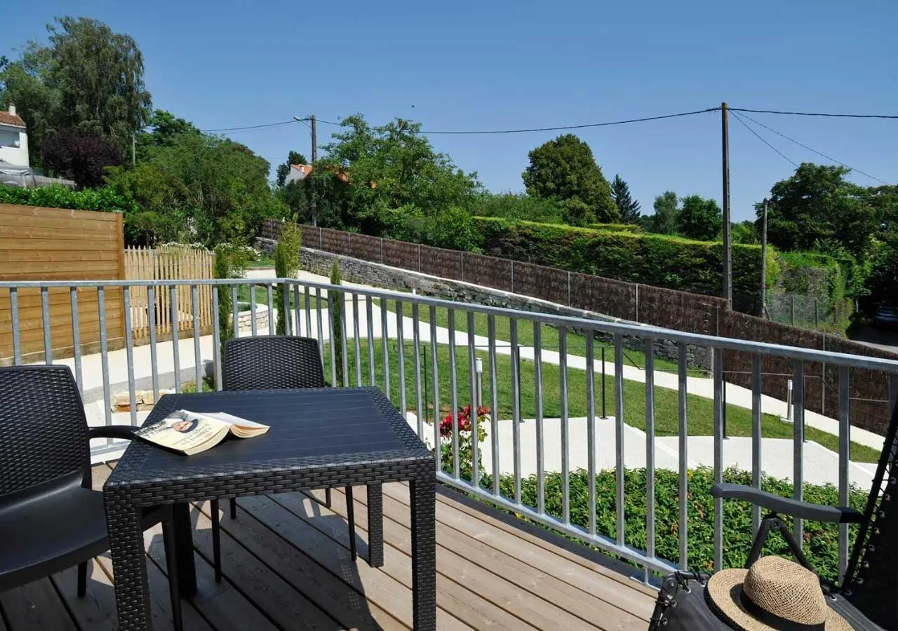Balcony/Terrace in CLOS DES THERMES A JONZAC