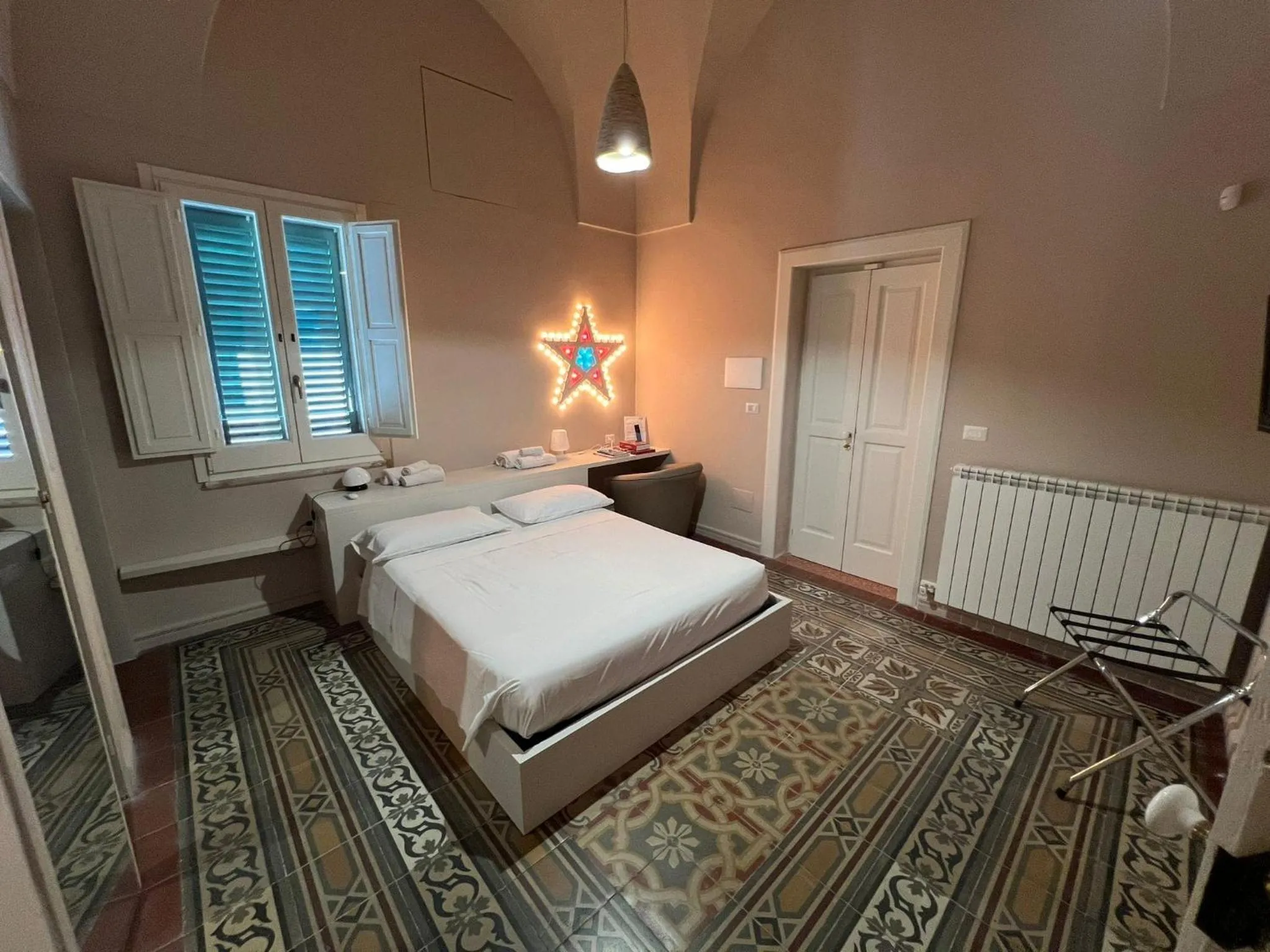 Bedroom, Bed in La Naca Della Taranta B&B