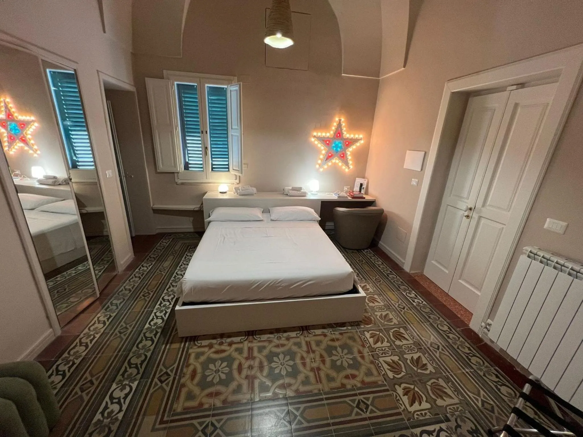 Bedroom, Bed in La Naca Della Taranta B&B