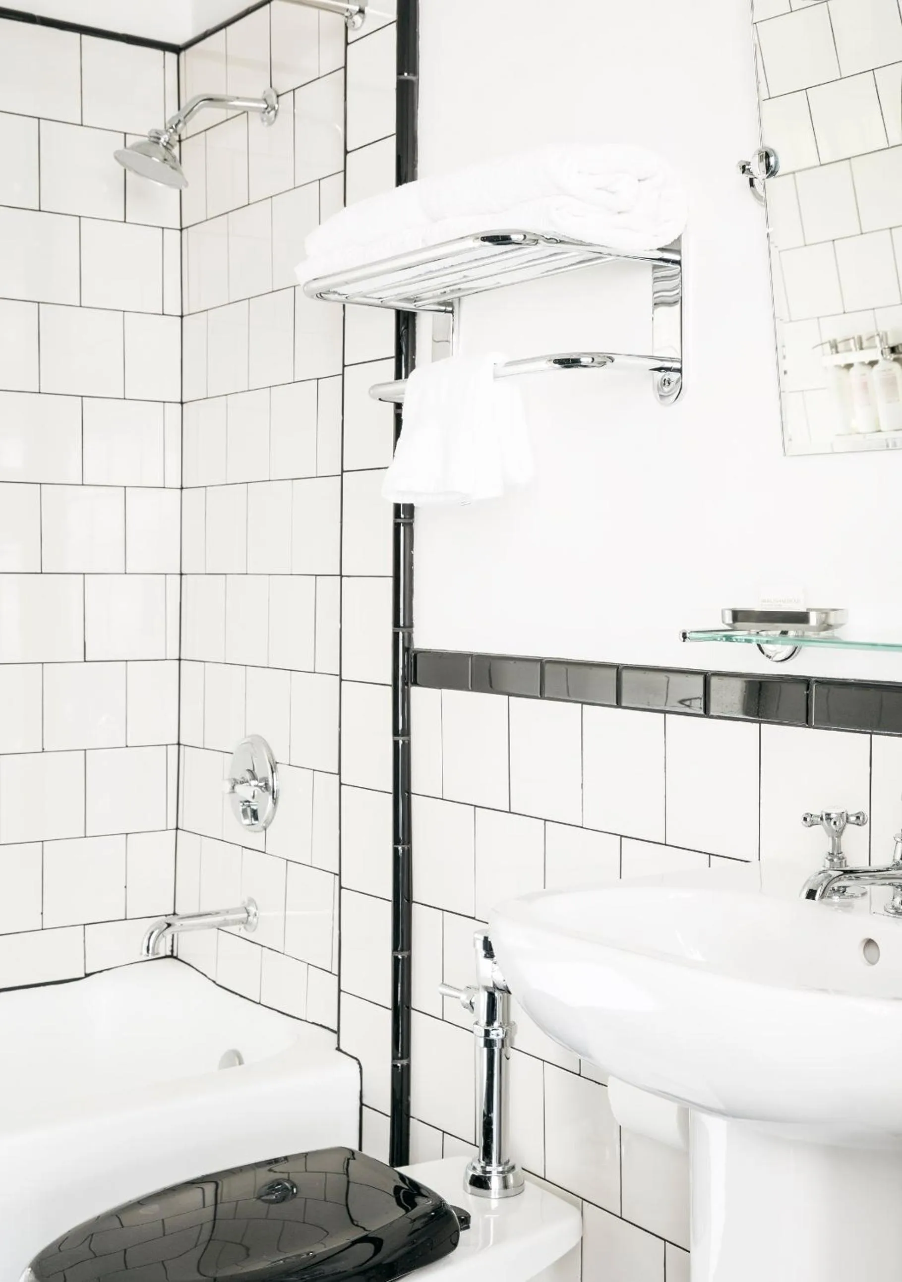 Bathroom in Tilden Hotel