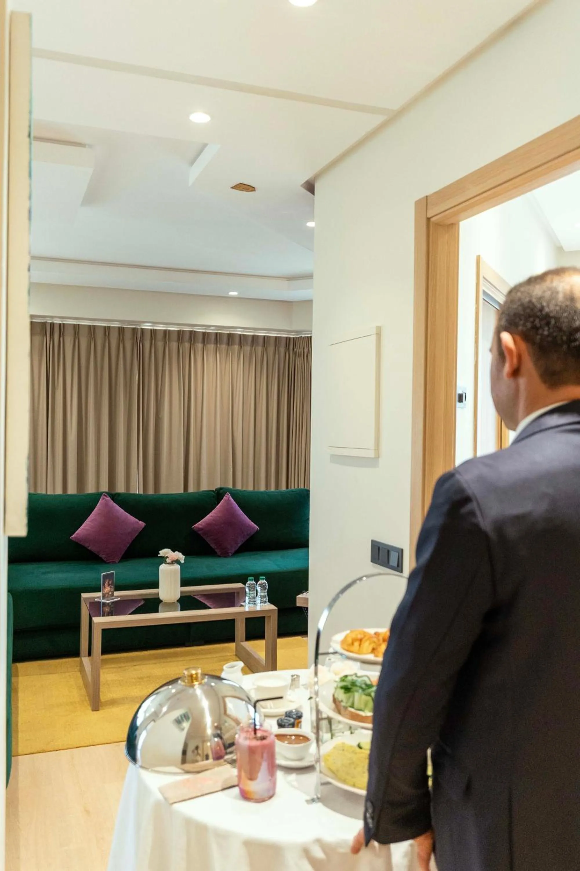 room service in Flamant Rose Appart Hotel