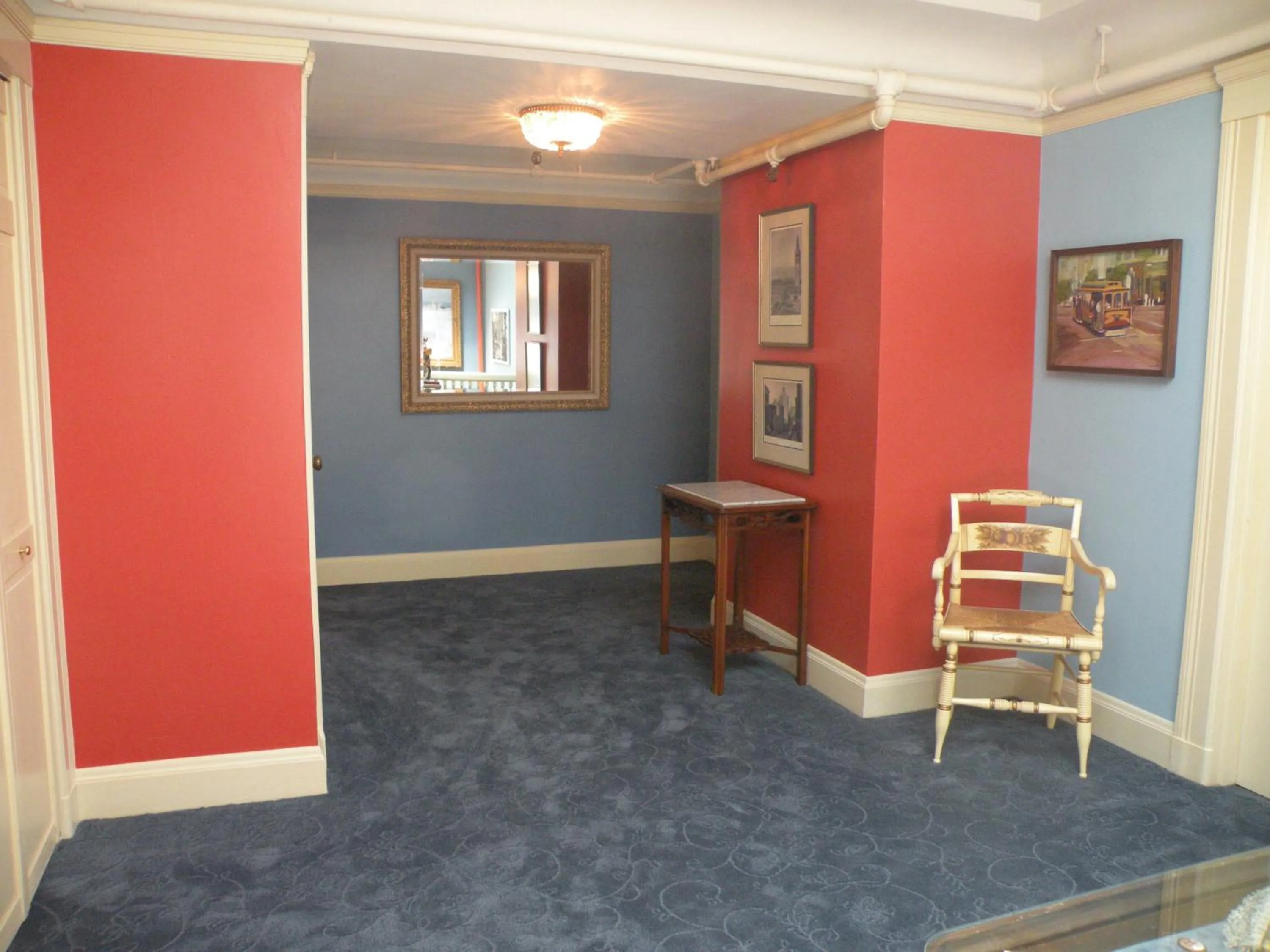 Decorative detail in Jackson Court