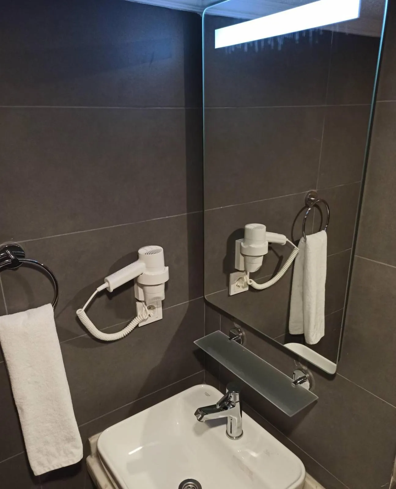 Bathroom in Cadde Suite Bakırköy