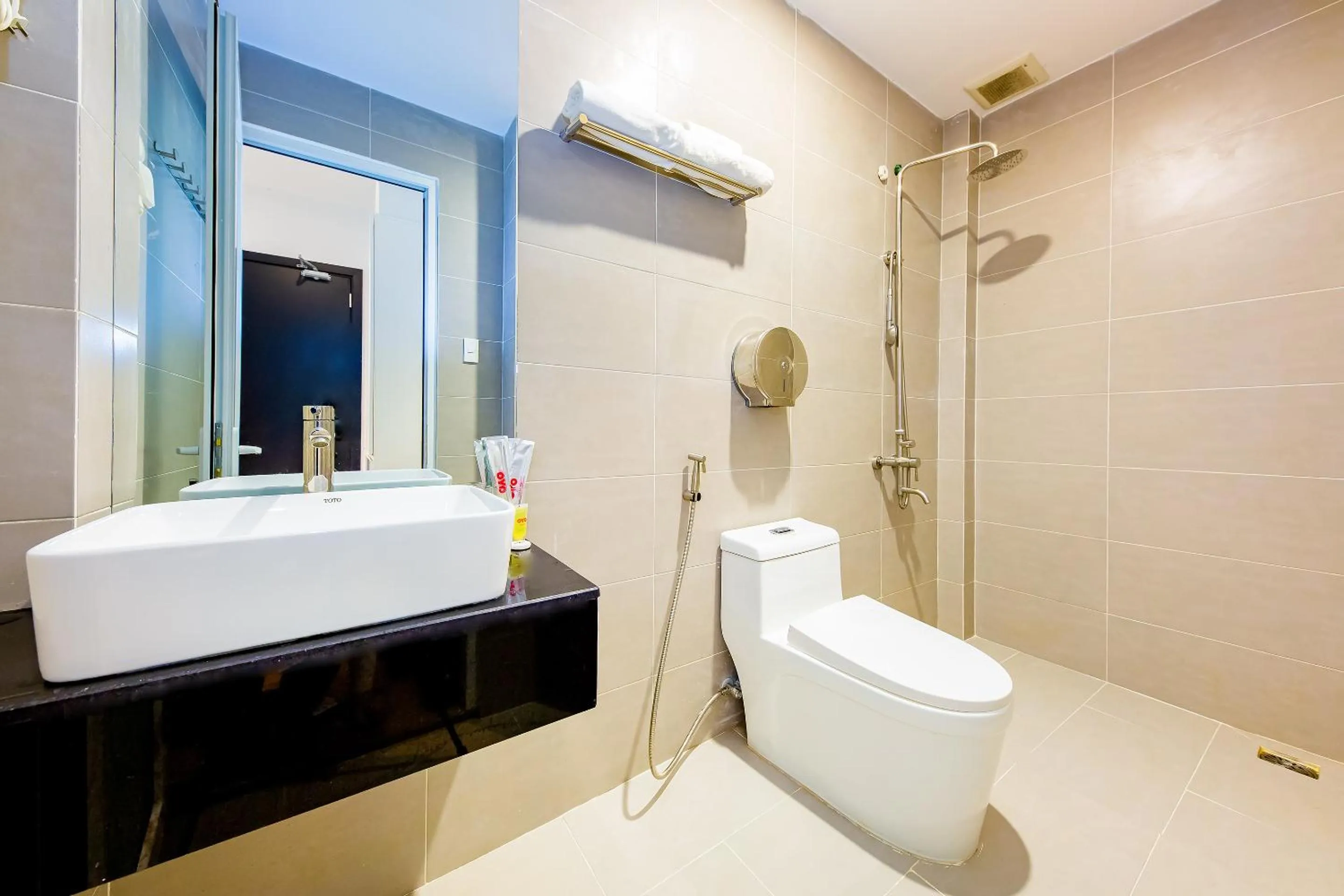 Bathroom in QA Hotel Dalat - City Centre