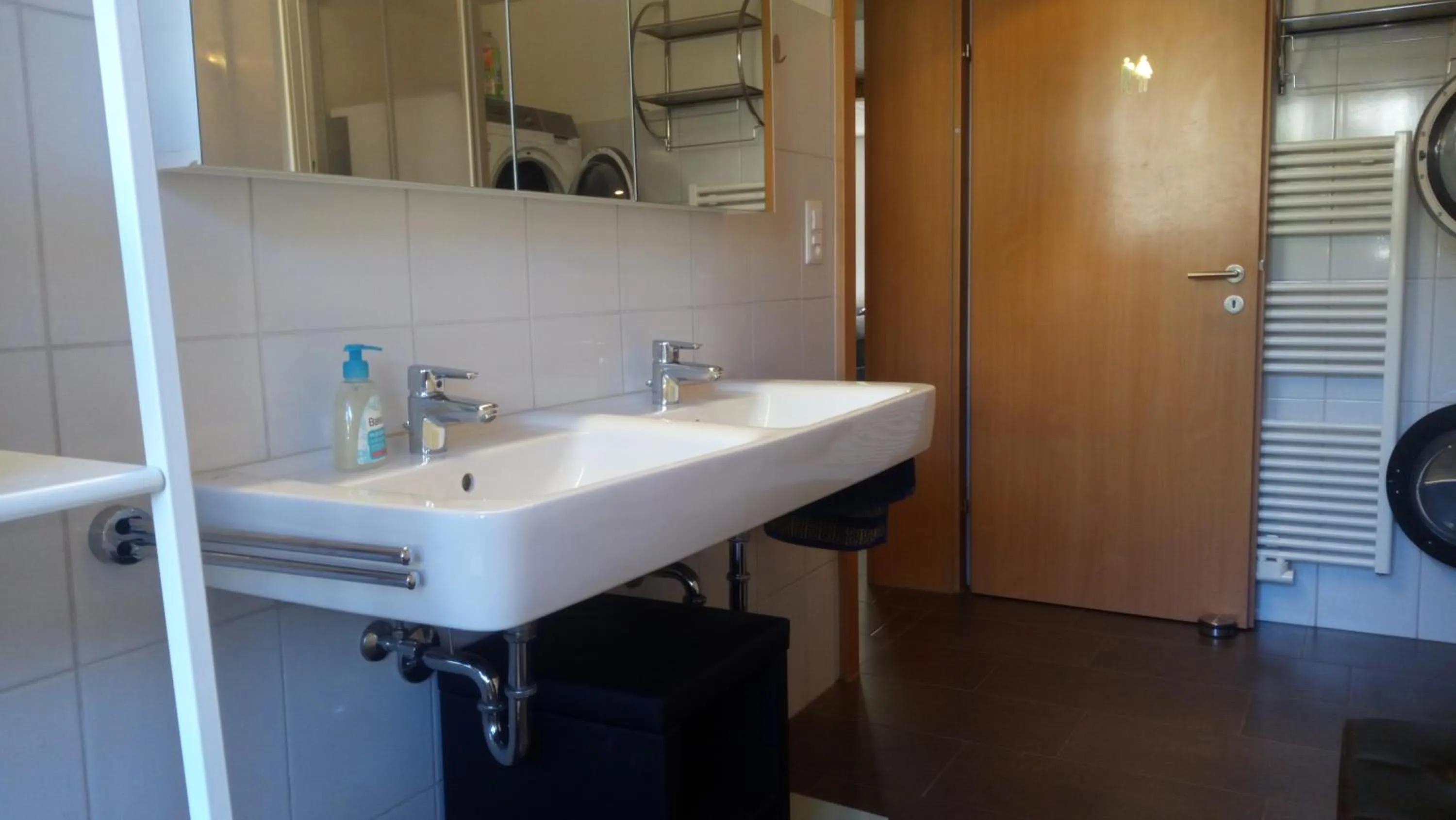Bathroom in 3 Doppelbett Business Apartment am Bodensee
