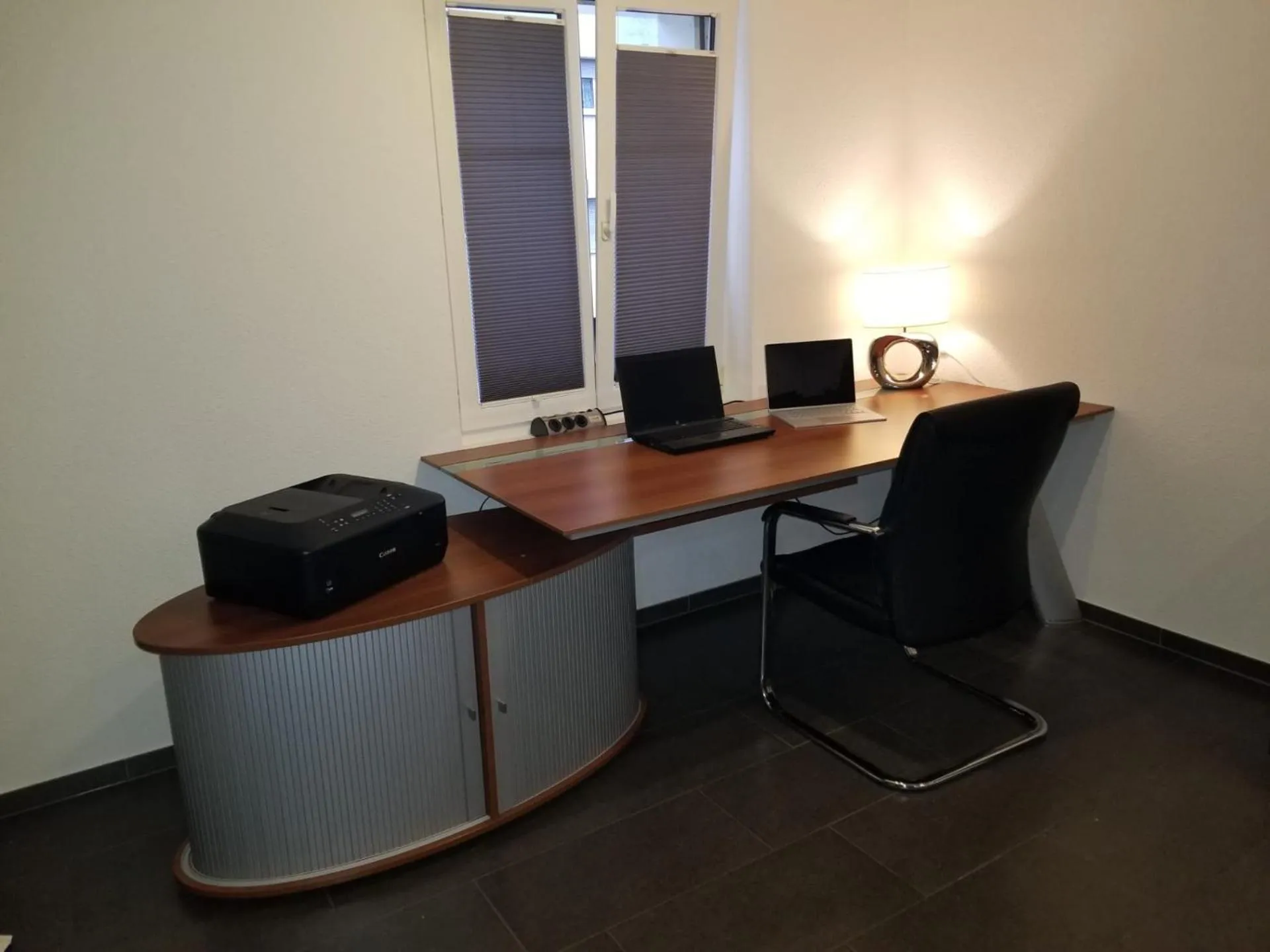 Business facilities in 3 Doppelbett Business Apartment am Bodensee