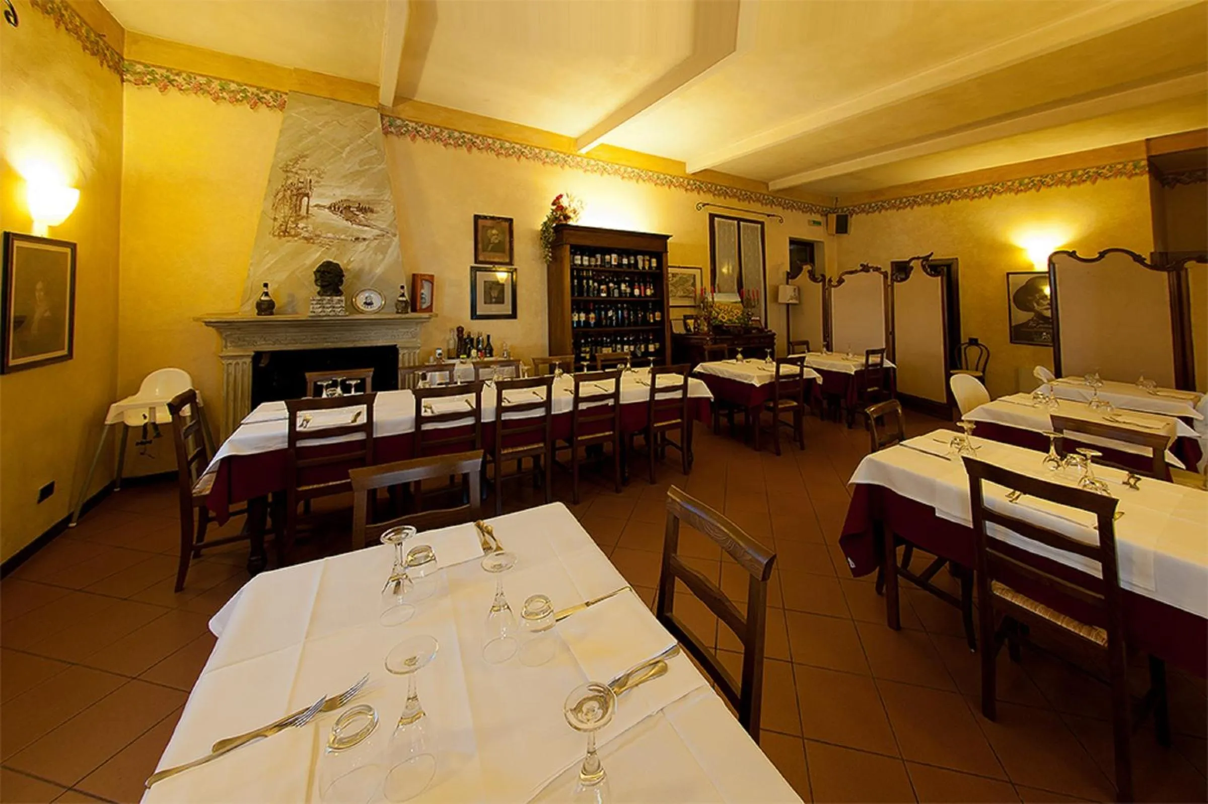Restaurant/places to eat in Alle Roncole