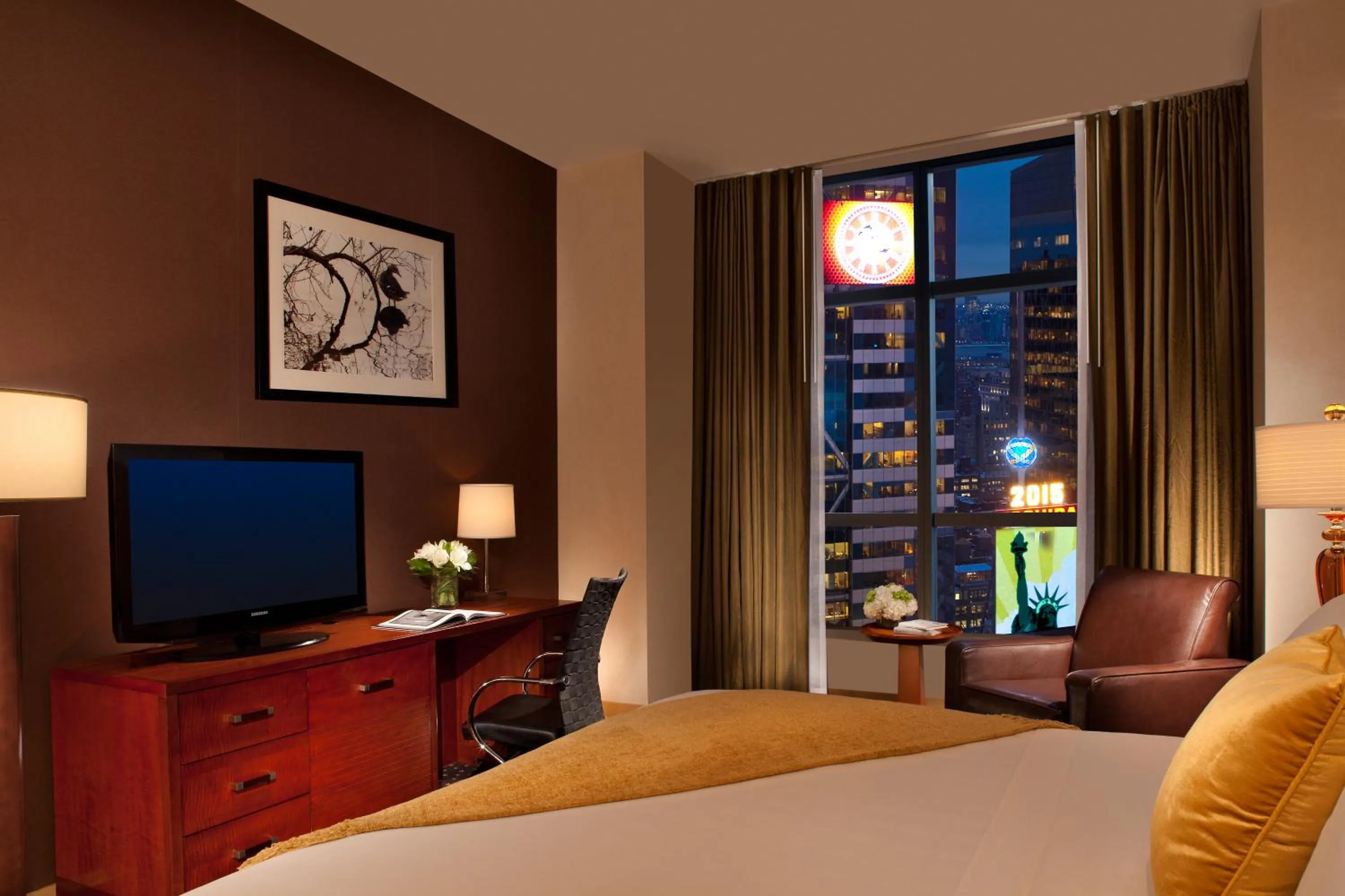 Night, Bed in Millennium Hotel Broadway Times Square