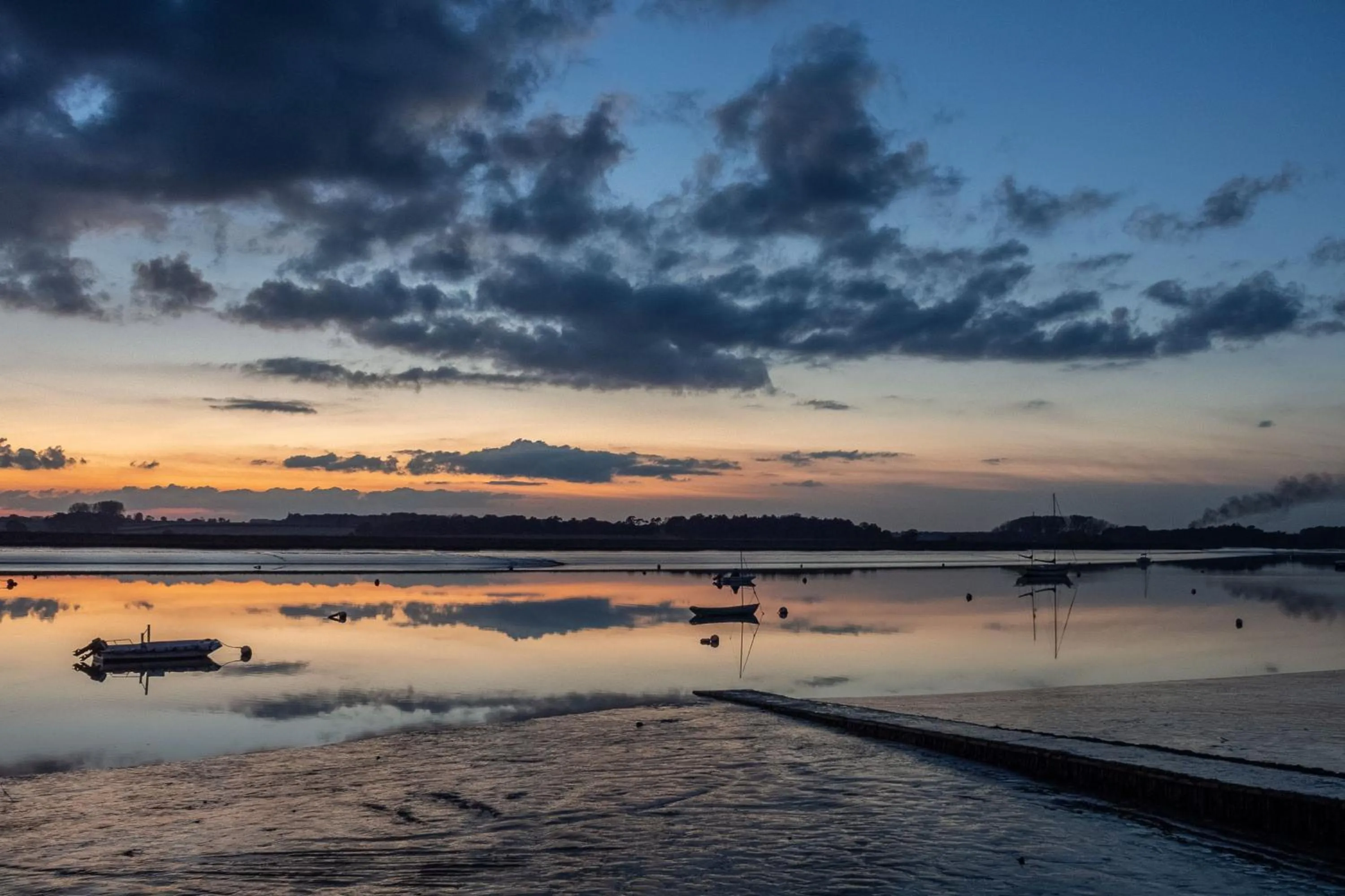 Property building in Honeypot Cottage