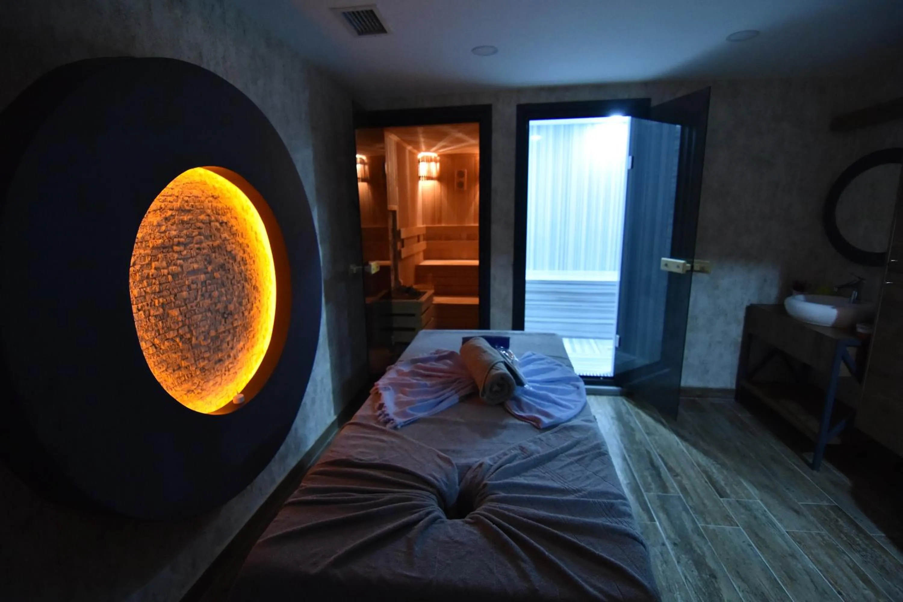Sauna, Bed in Sirena Apart & SPA