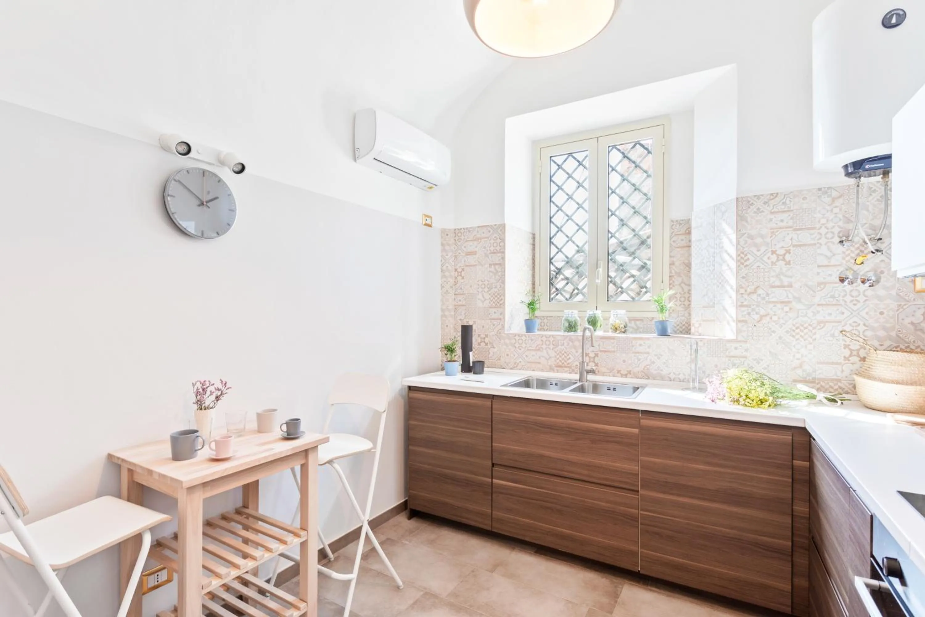 Kitchen or kitchenette in GuestHost - Catania City Center Apartment
