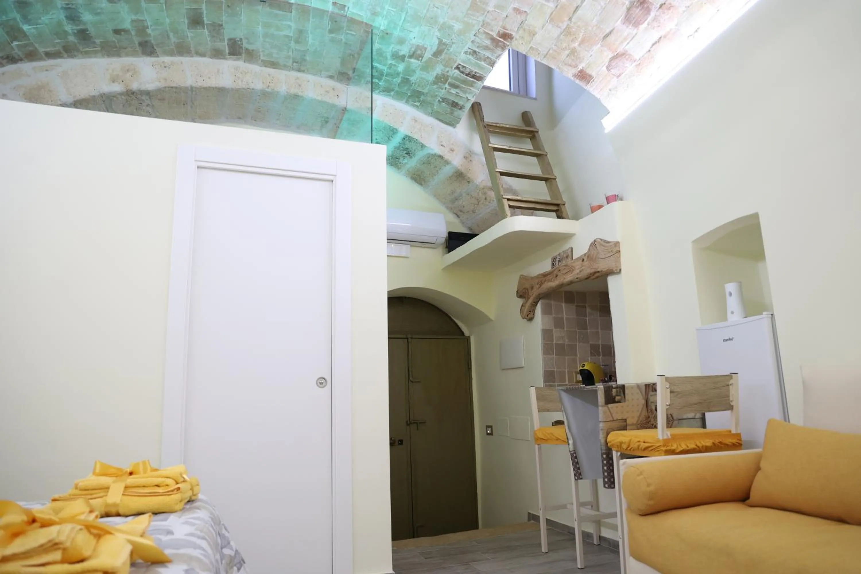 View (from property/room) in C'era Una Volta...