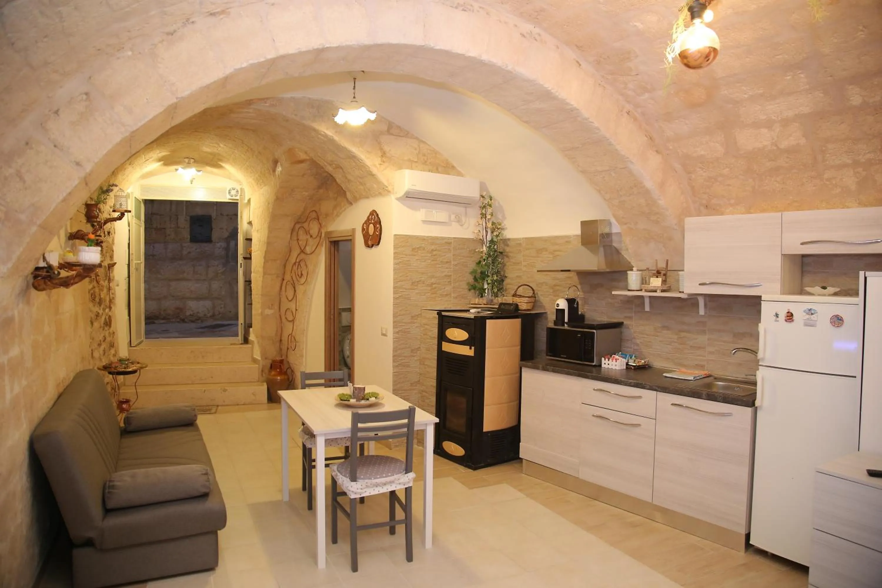 Kitchen or kitchenette in C'era Una Volta...