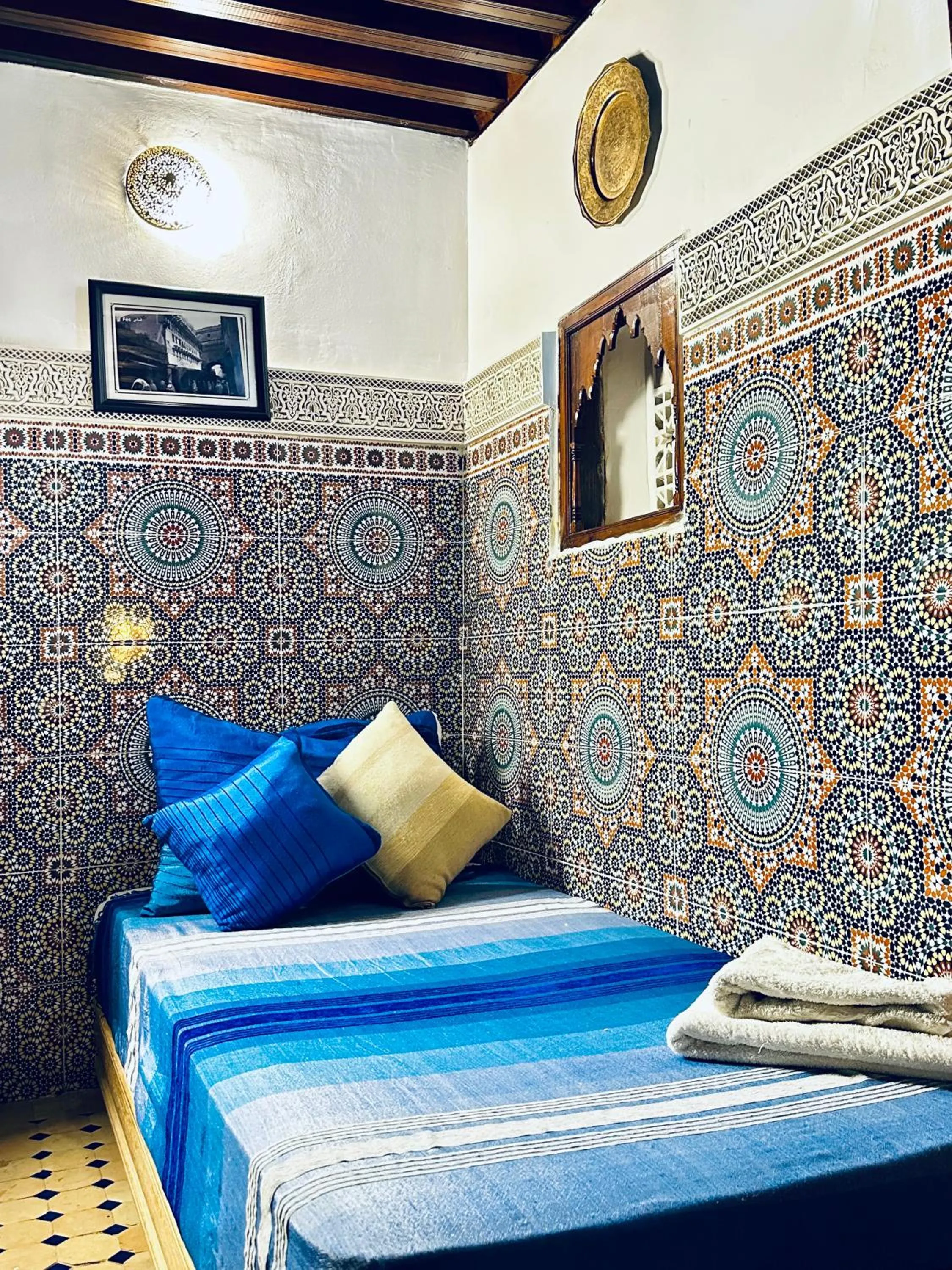 Bed in Riad Le Petit Patrimoine De Fés
