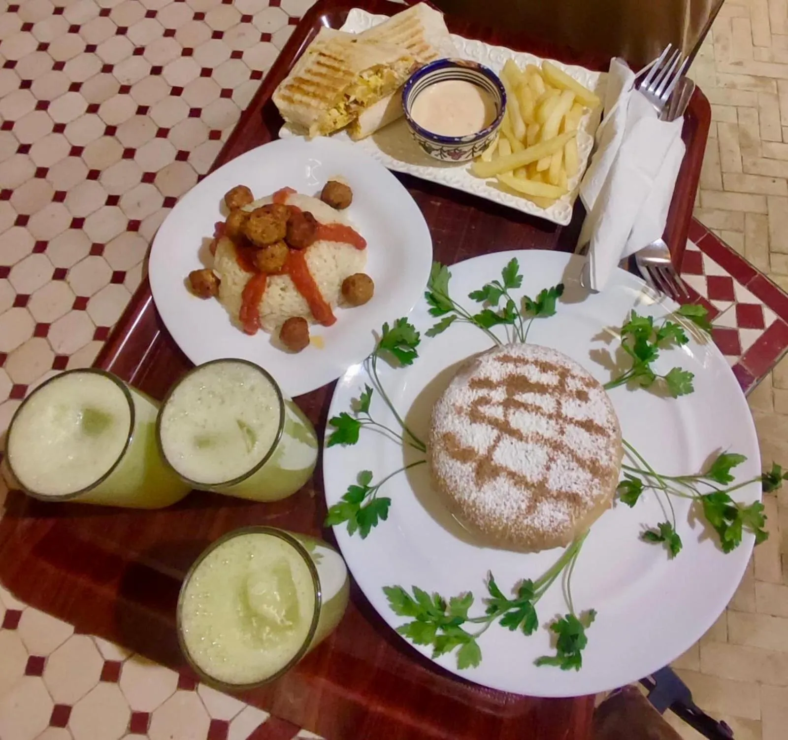 Restaurant/places to eat in Riad Le Petit Patrimoine De Fés