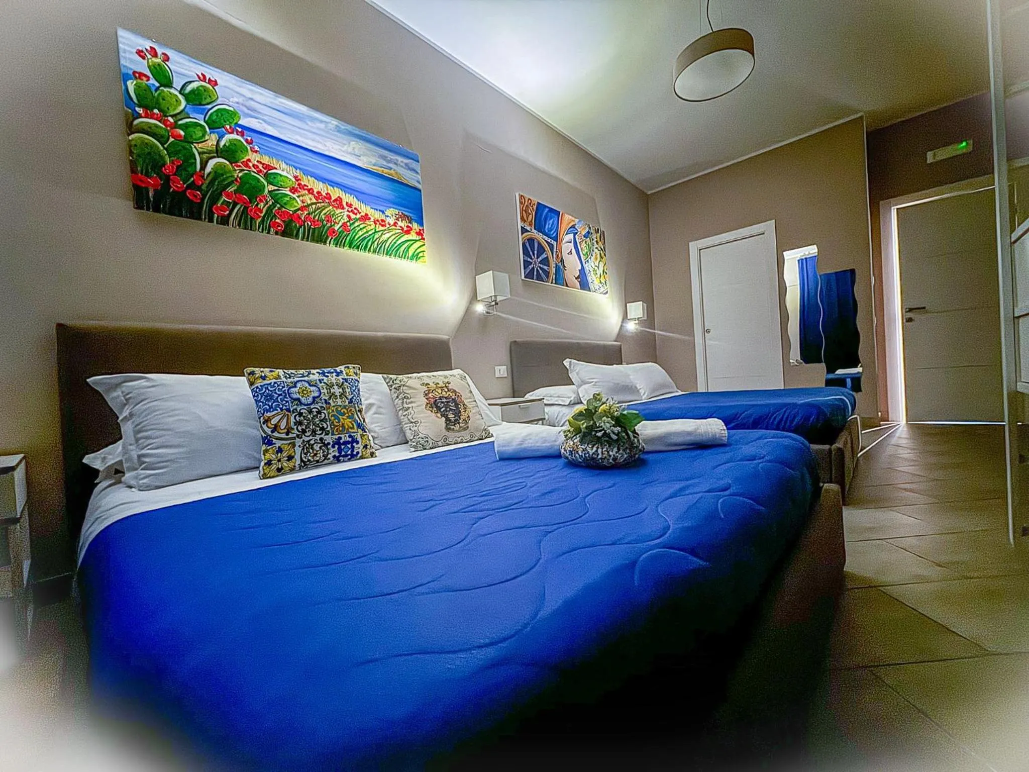 "La città delle 100 sculture" B&B BcenS con parcheggio privato - Belpasso - Etna -