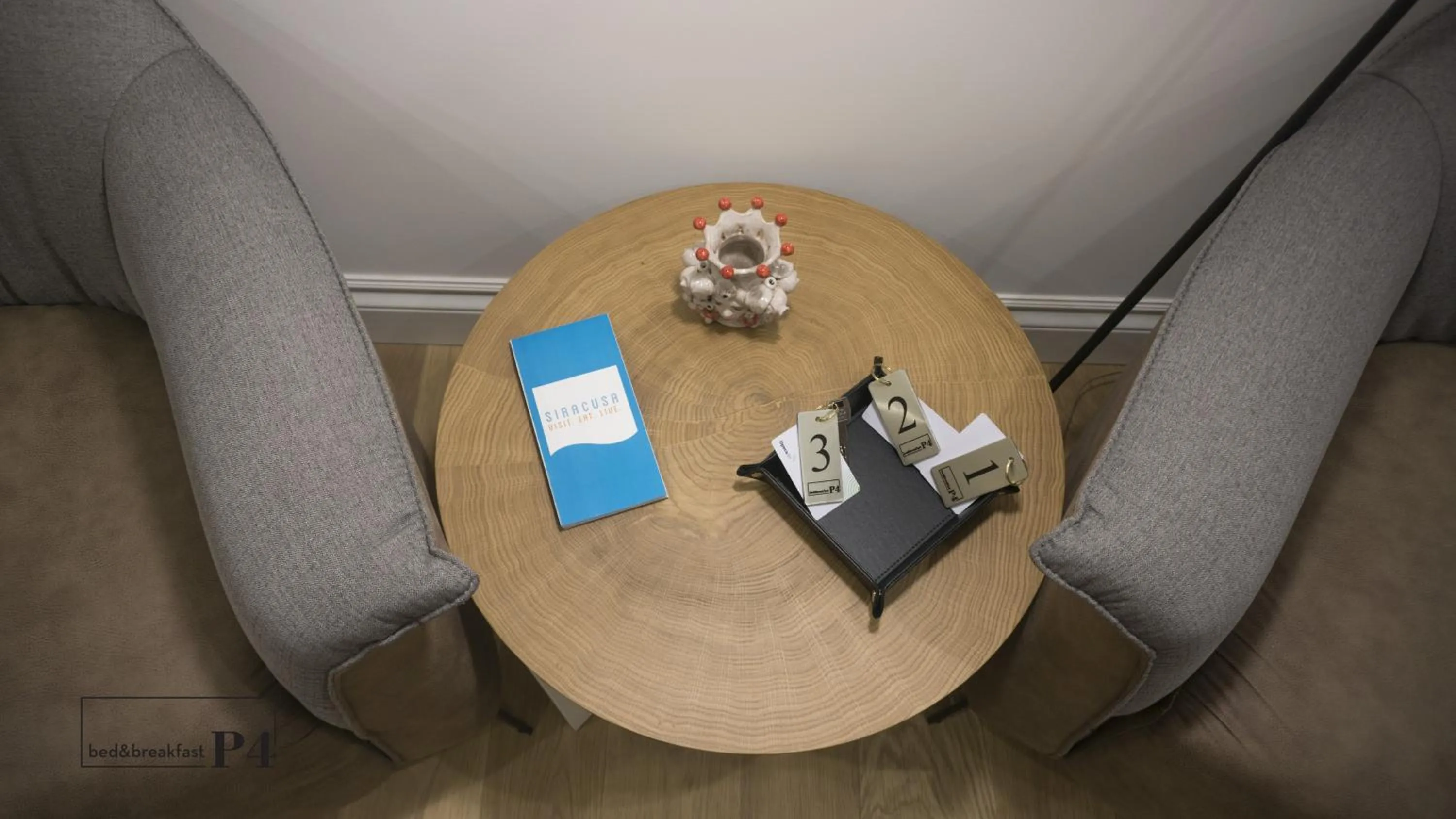 Communal lounge/ TV room in P4 Ortigia_Siracusa