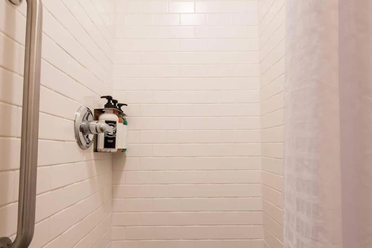 Bathroom in Herbert Hotel