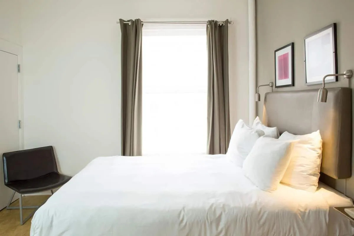 Bed in Herbert Hotel