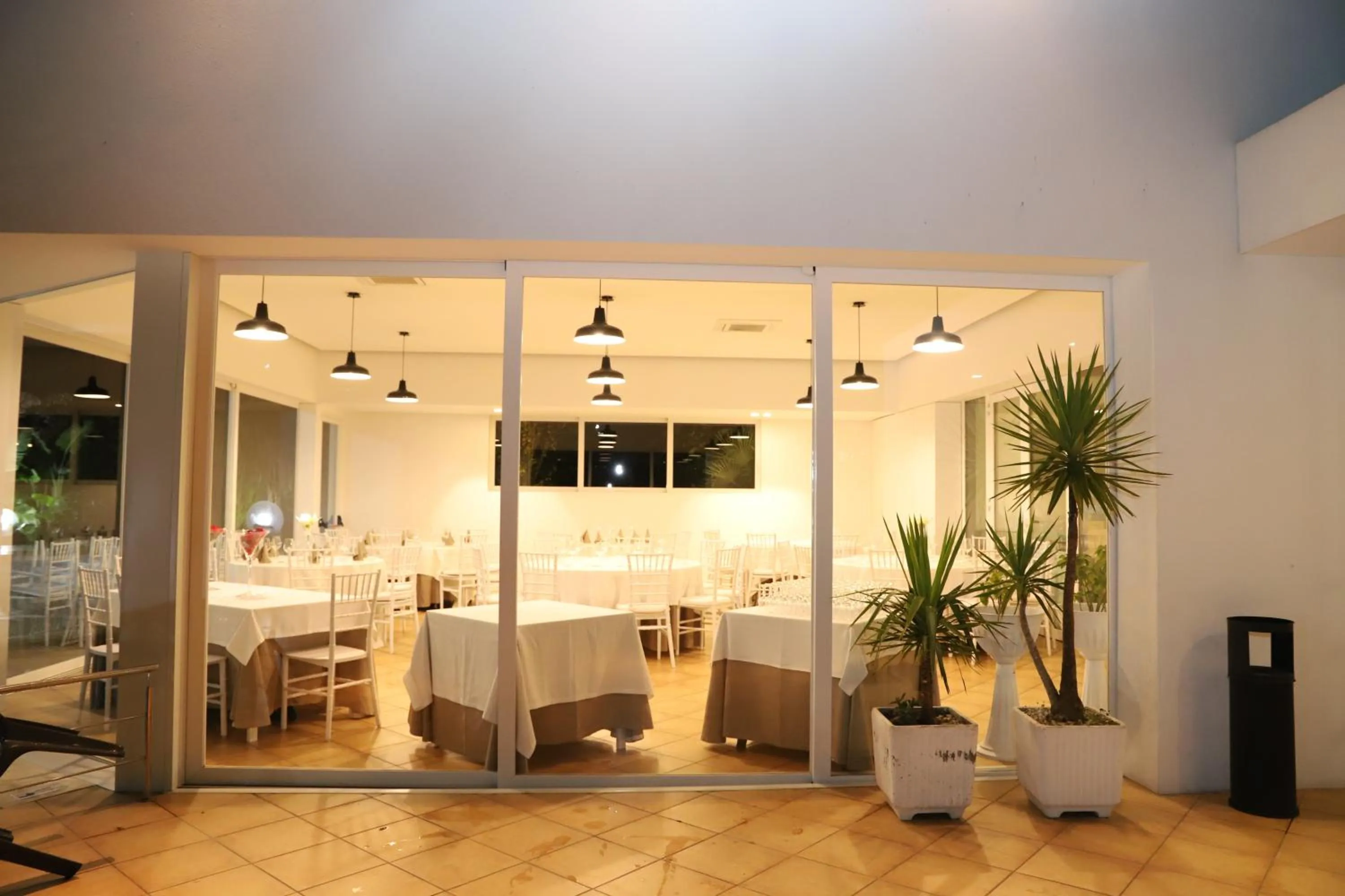 Restaurant/places to eat in Hotel Valle Verde