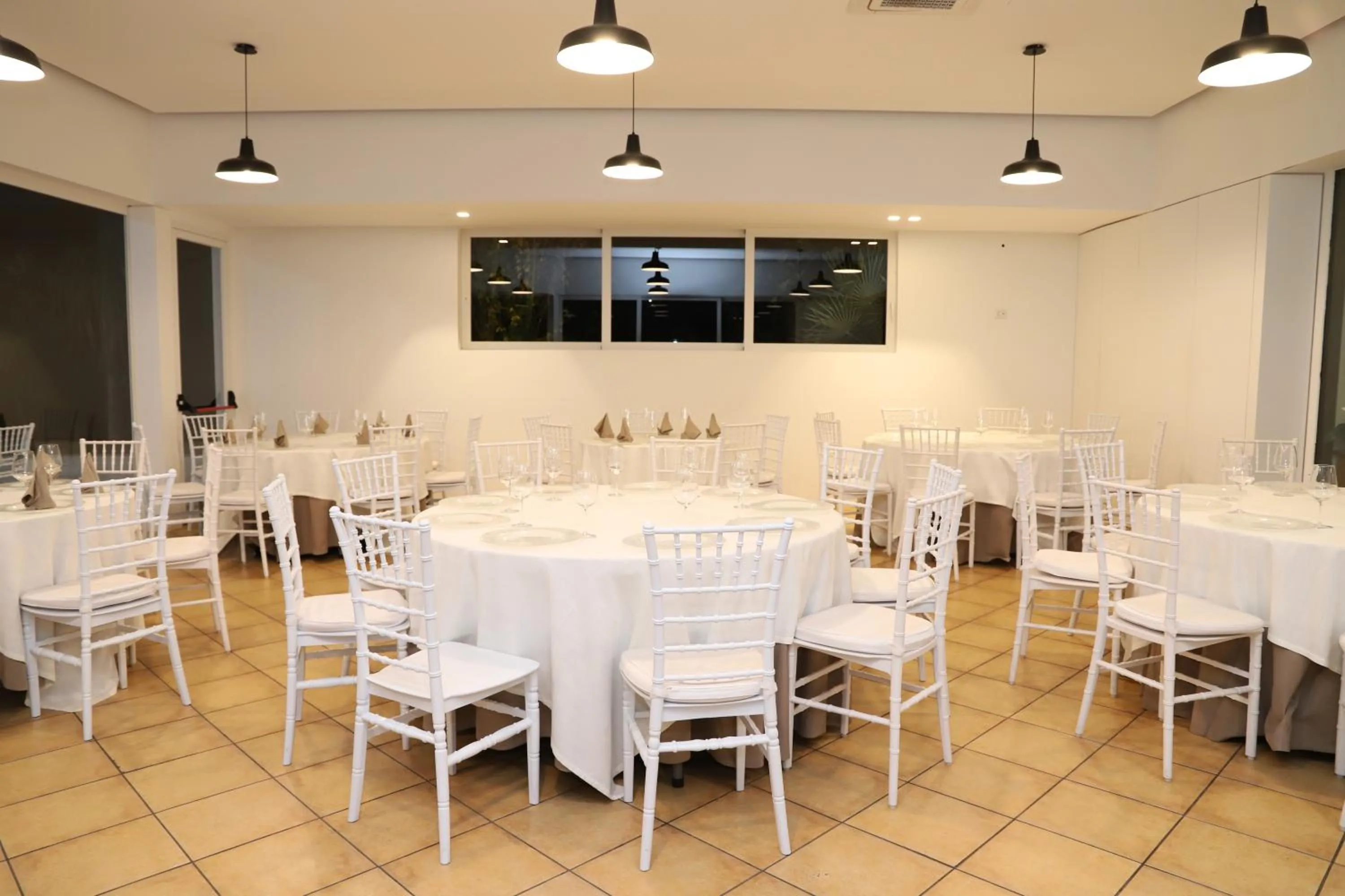 Restaurant/places to eat in Hotel Valle Verde