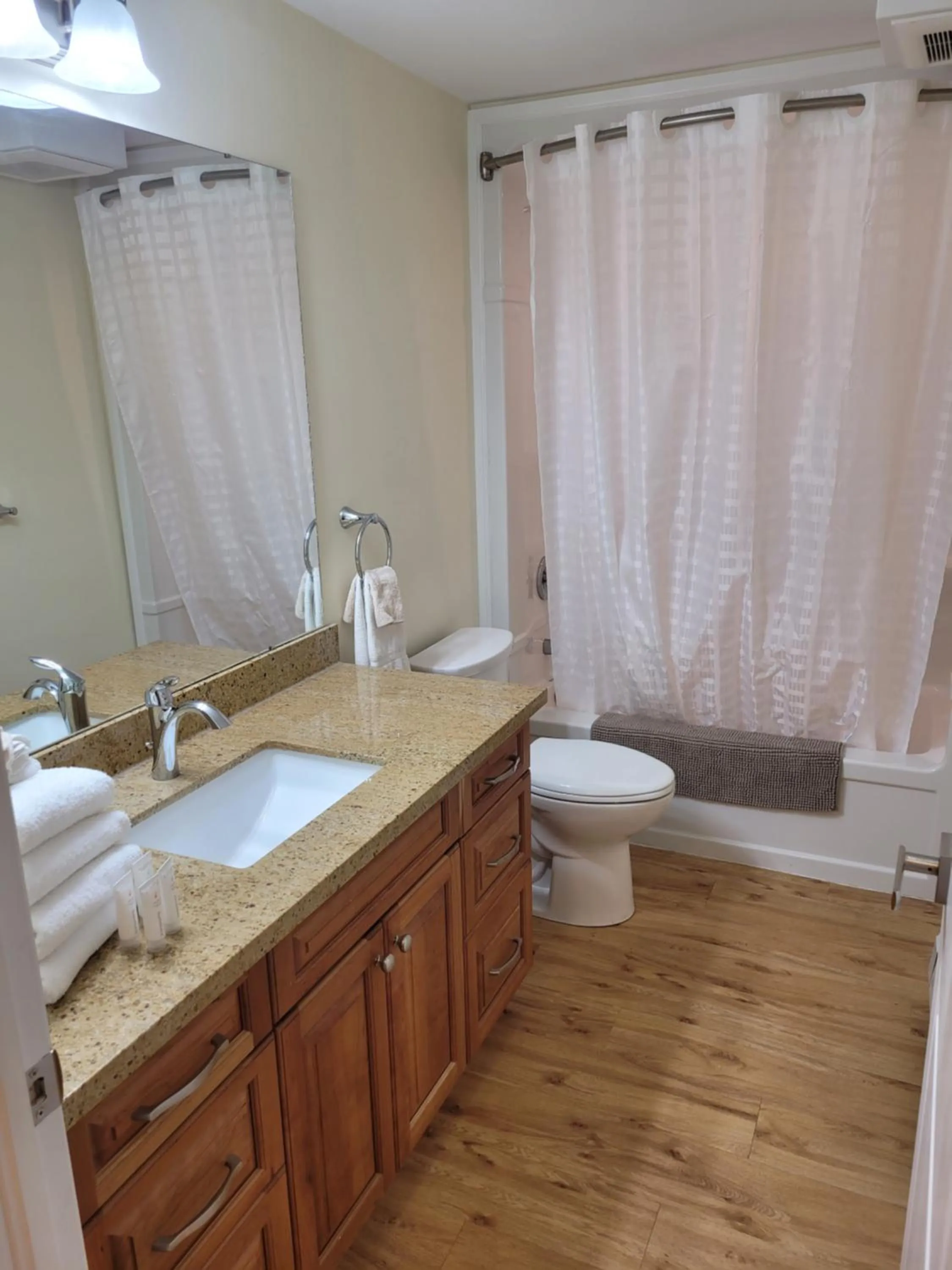 Muskoka Lakes Hotel and Resorts