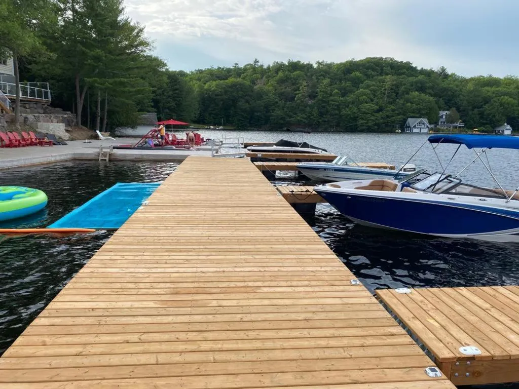 Muskoka Lakes Hotel and Resorts