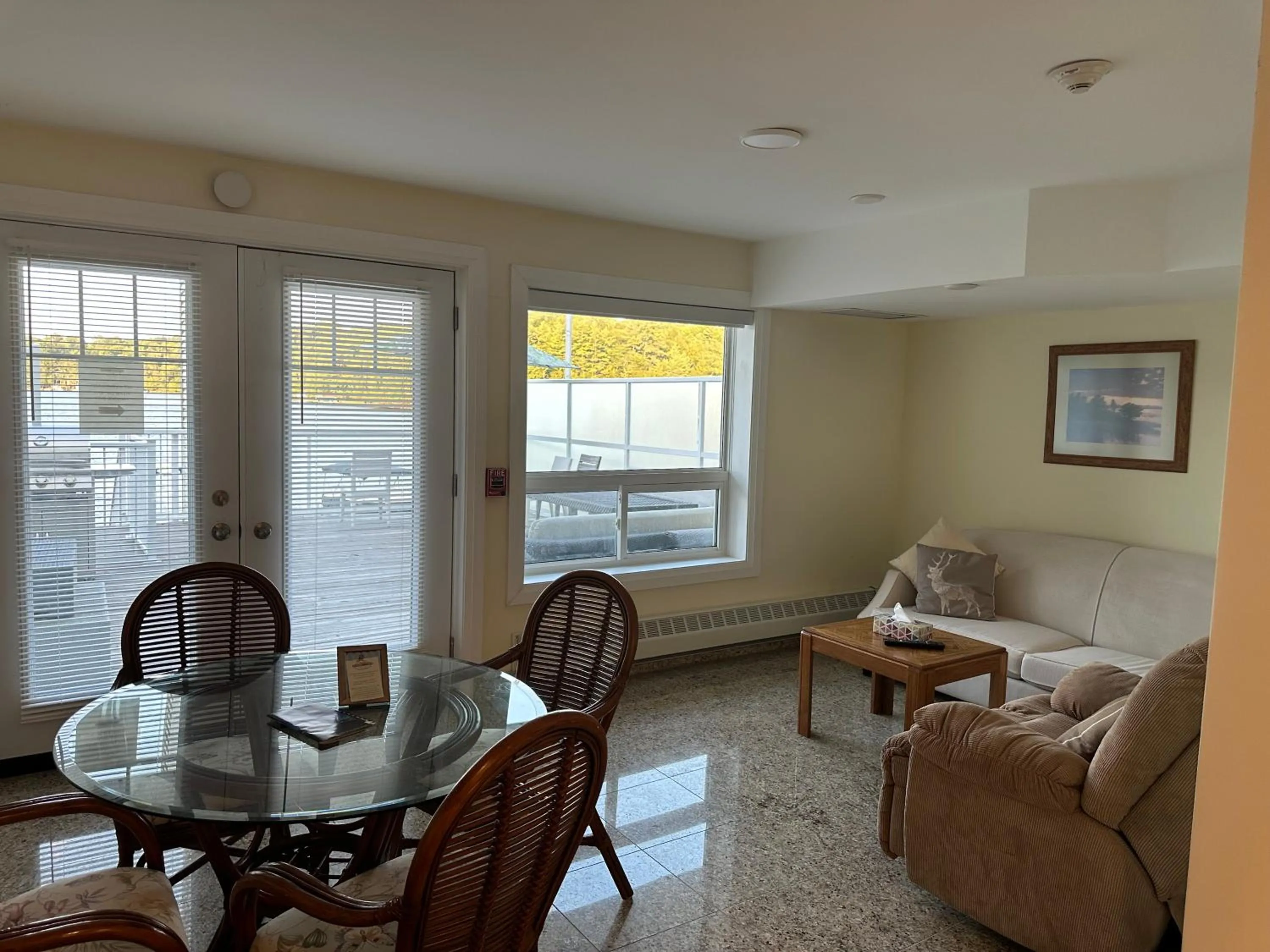 Muskoka Lakes Hotel and Resorts