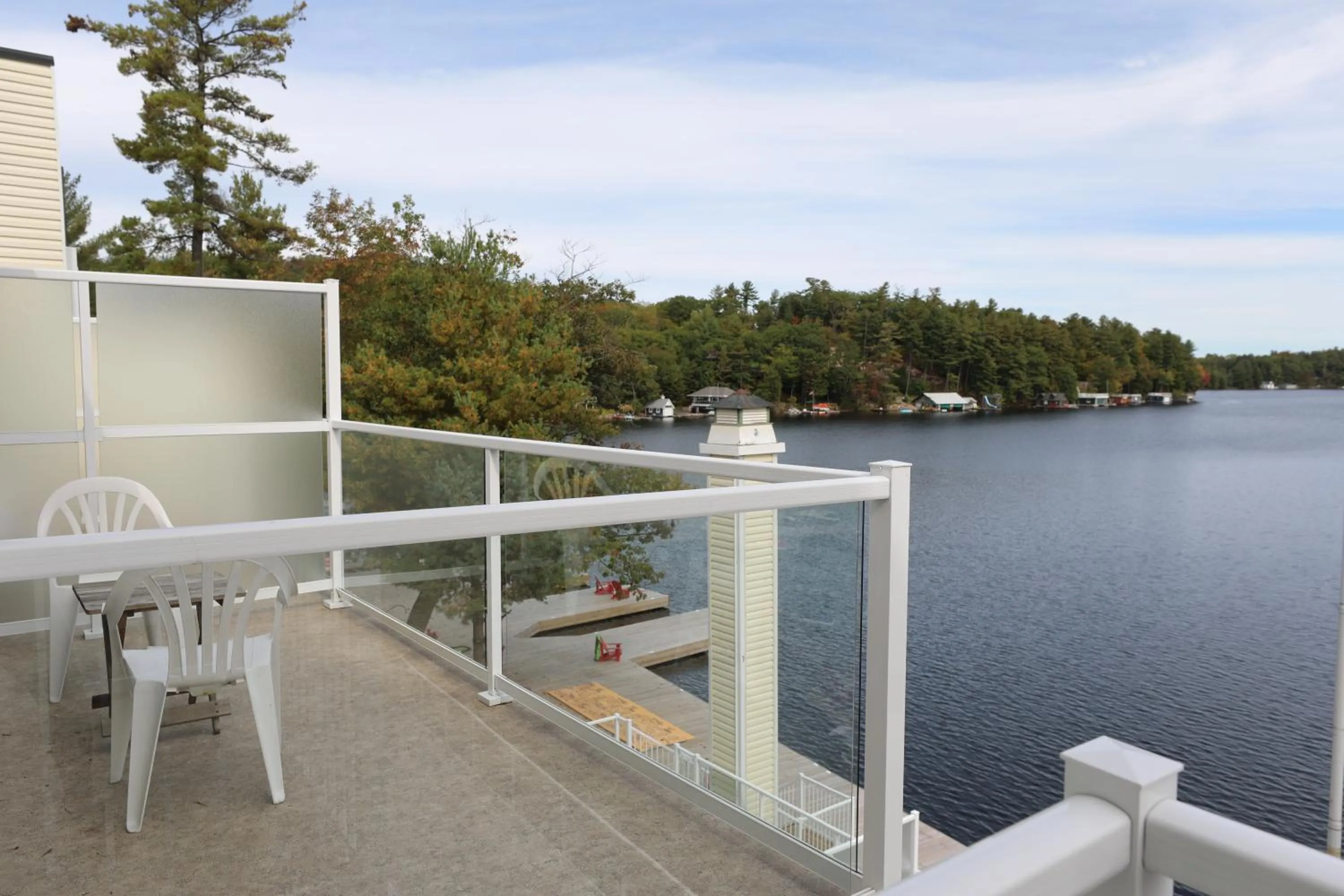 Muskoka Lakes Hotel and Resorts