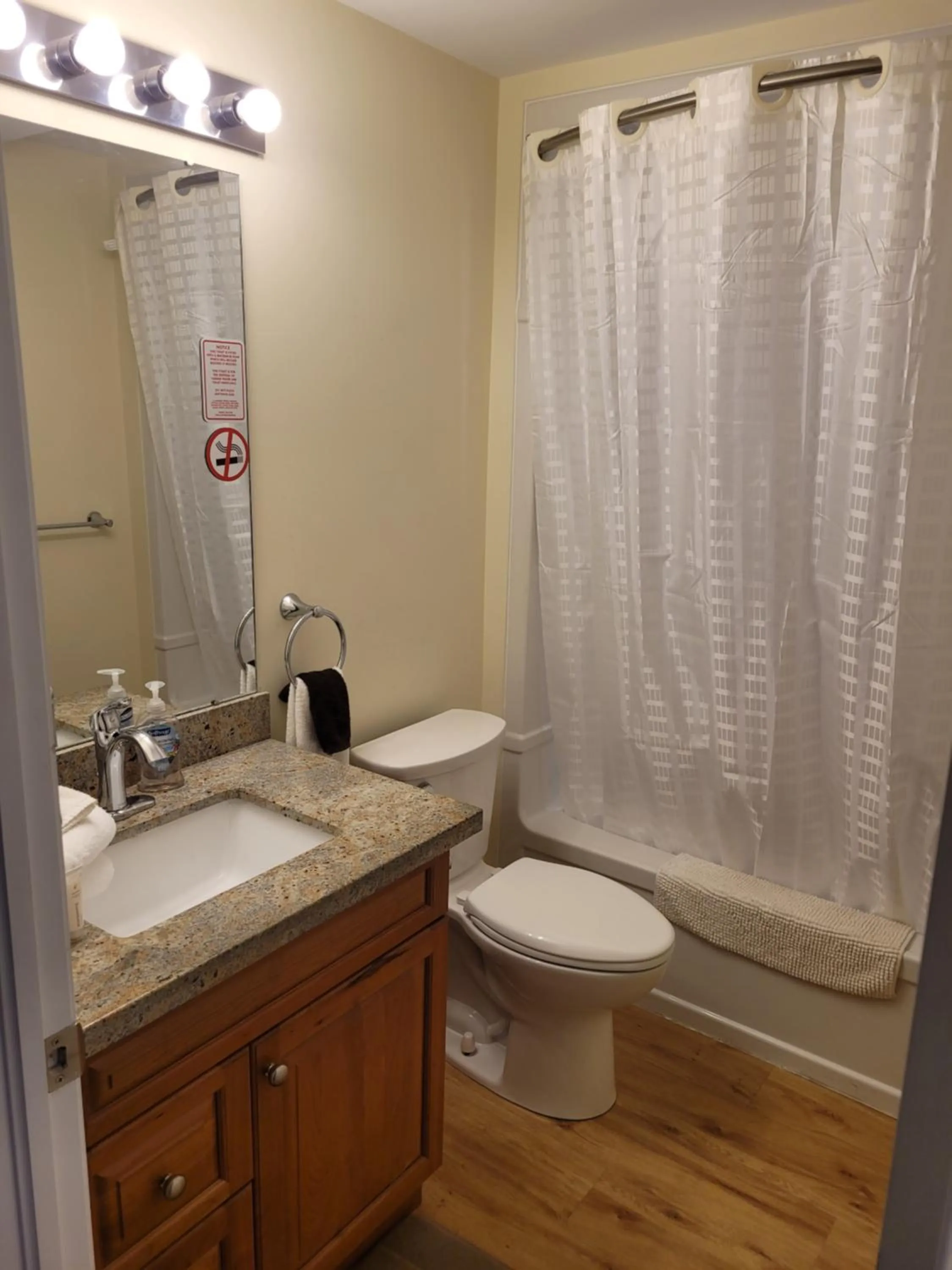 Muskoka Lakes Hotel and Resorts