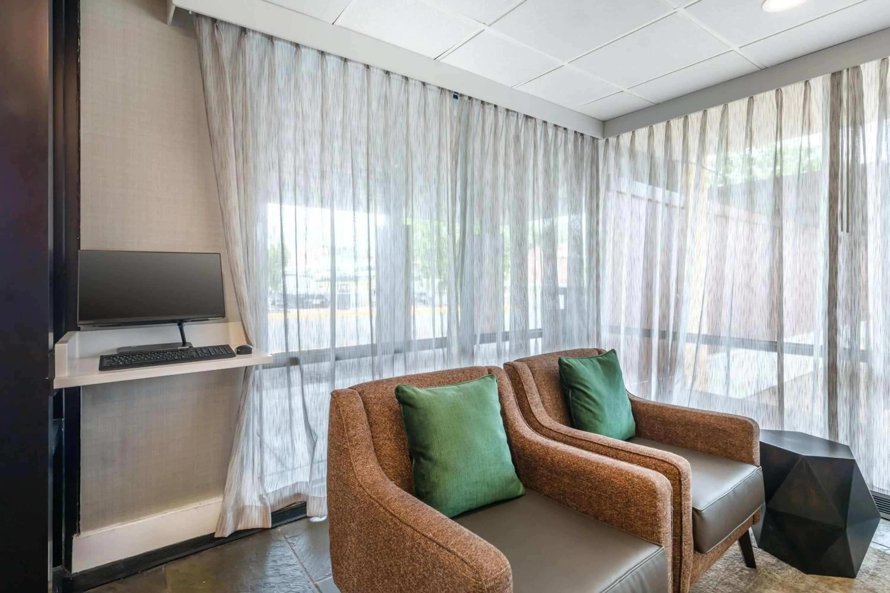 Business facilities in Best Western Plus Laurel