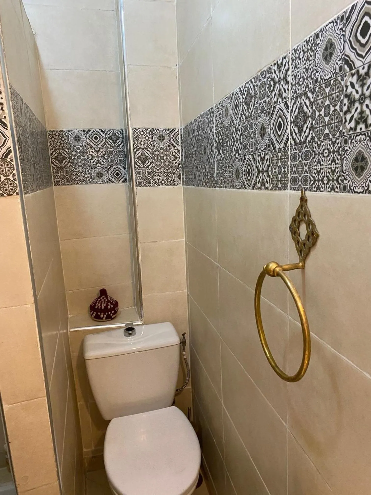 Toilet in Riad Lalla Merieme