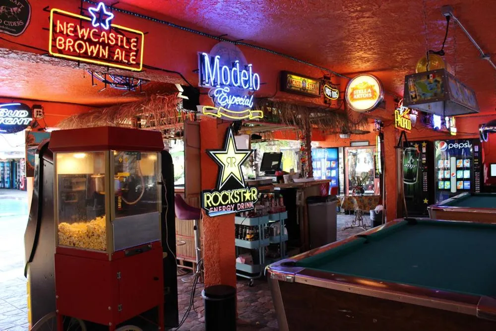 Billiard in Tradewinds Airport Hotel