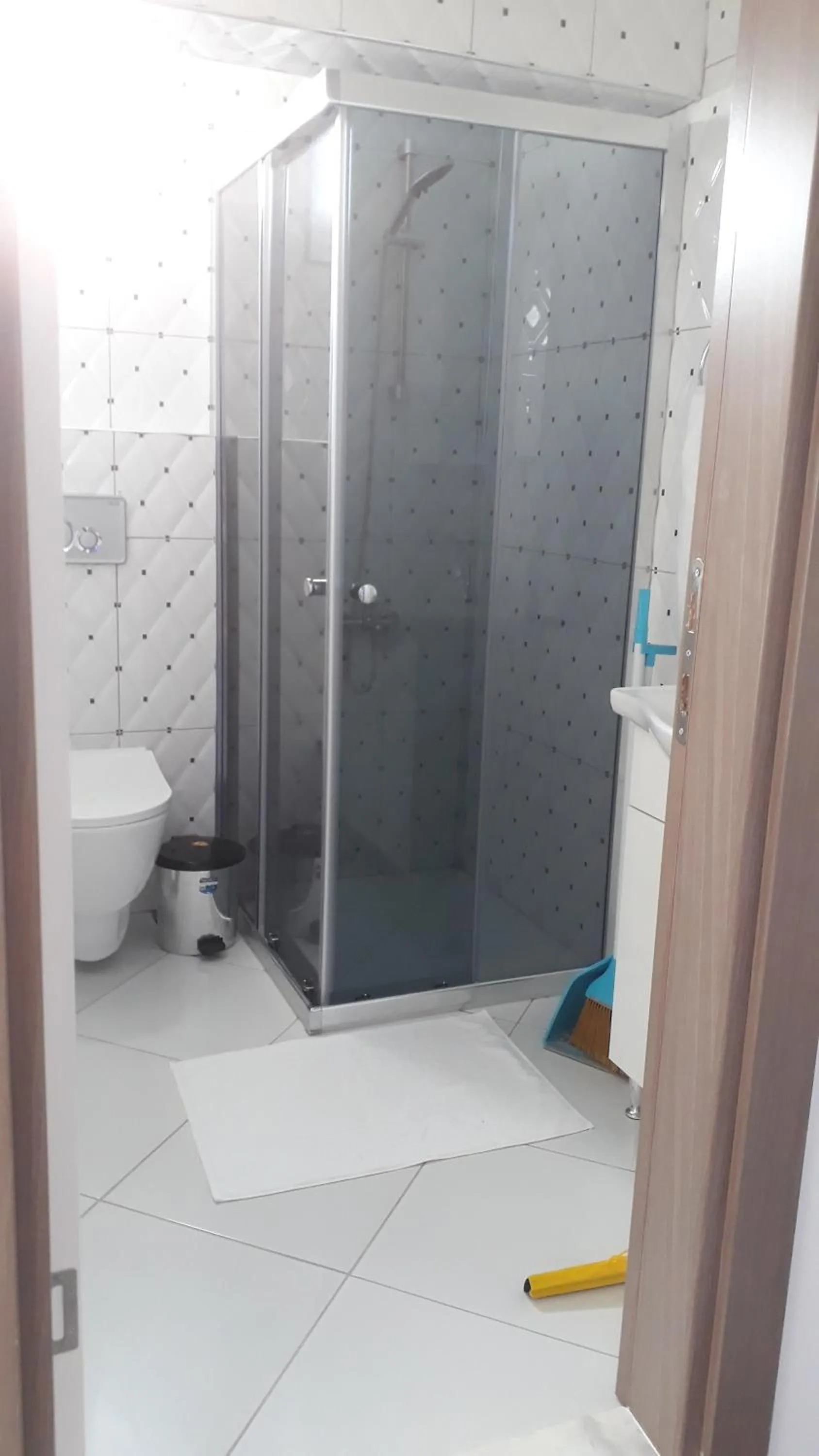 Shower in ÇİÇEK APART OTEL