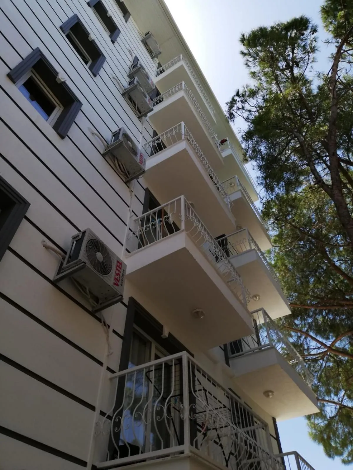 Property building in ÇİÇEK APART OTEL