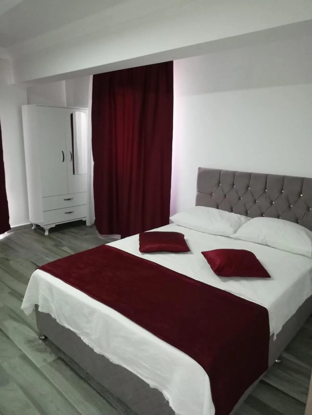 Bed in ÇİÇEK APART OTEL