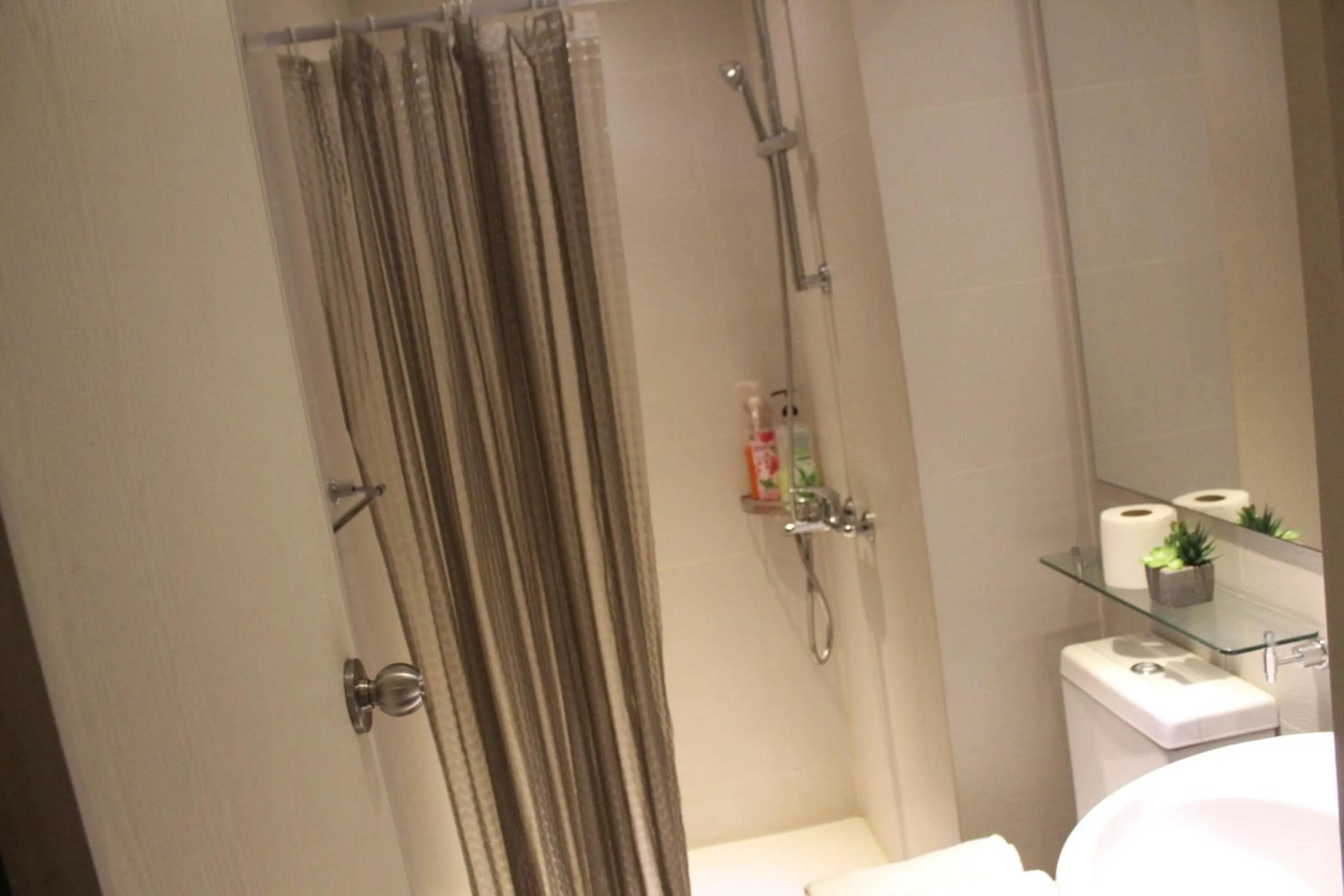 Azure C2 Balcony wifi Near Mall Airport MULTIPLE UNITS