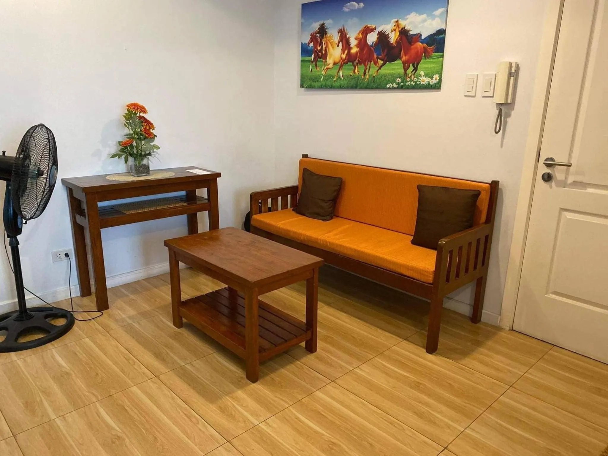 Azure C2 Balcony wifi Near Mall Airport MULTIPLE UNITS