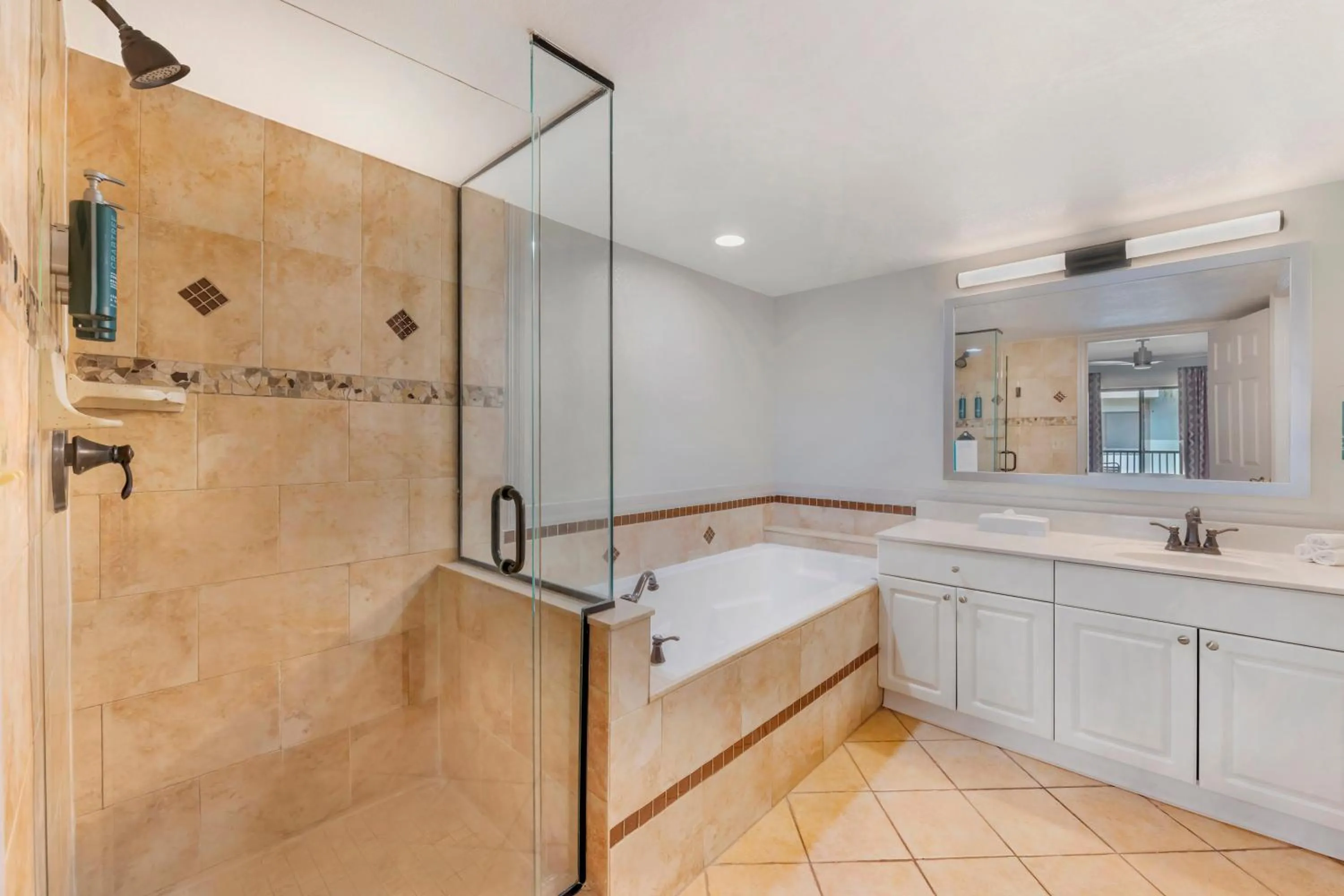 Bathroom in Parkway International Resort