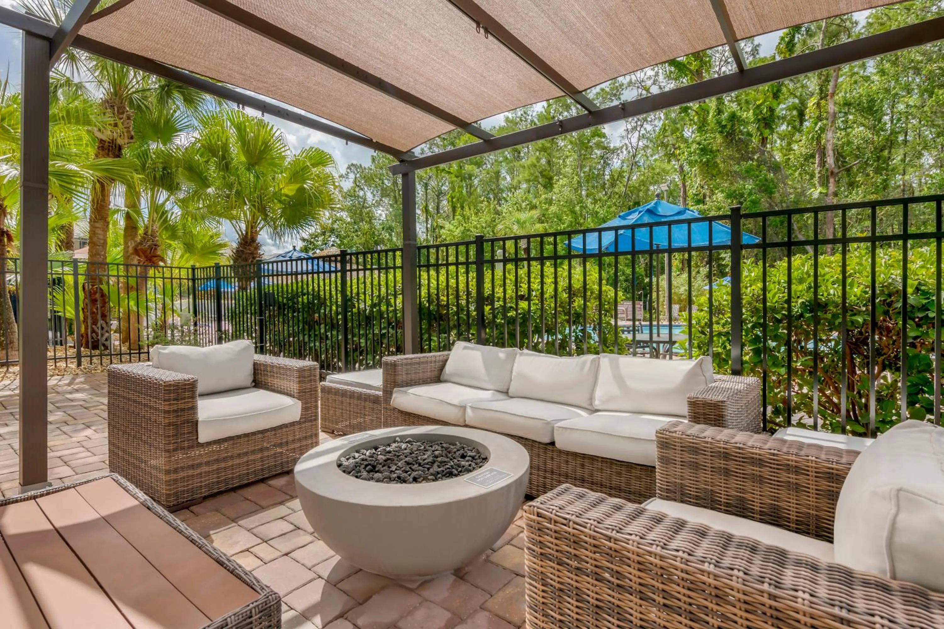 Balcony/Terrace in Parkway International Resort
